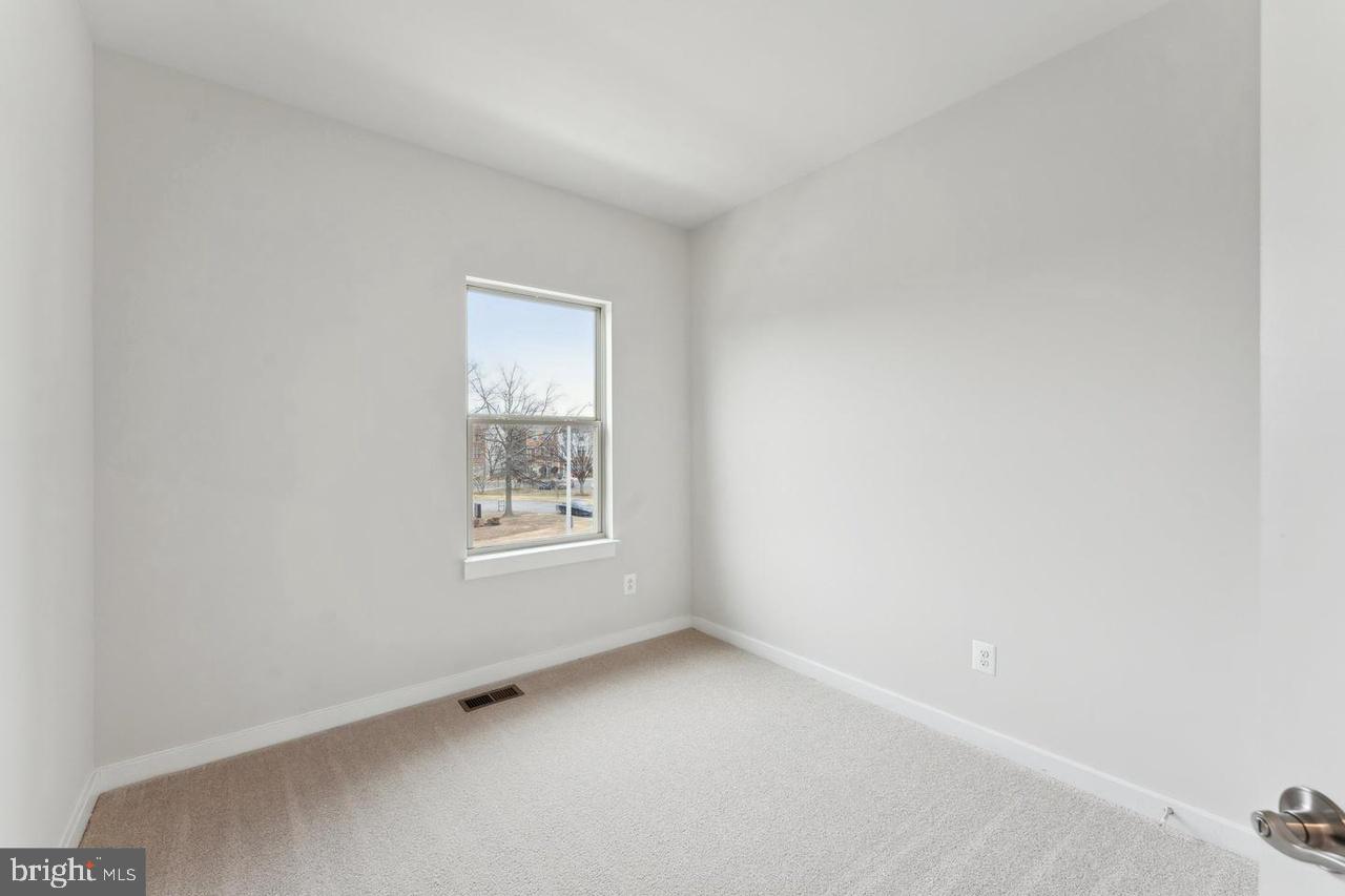 PARK PLACE - Residential Lease