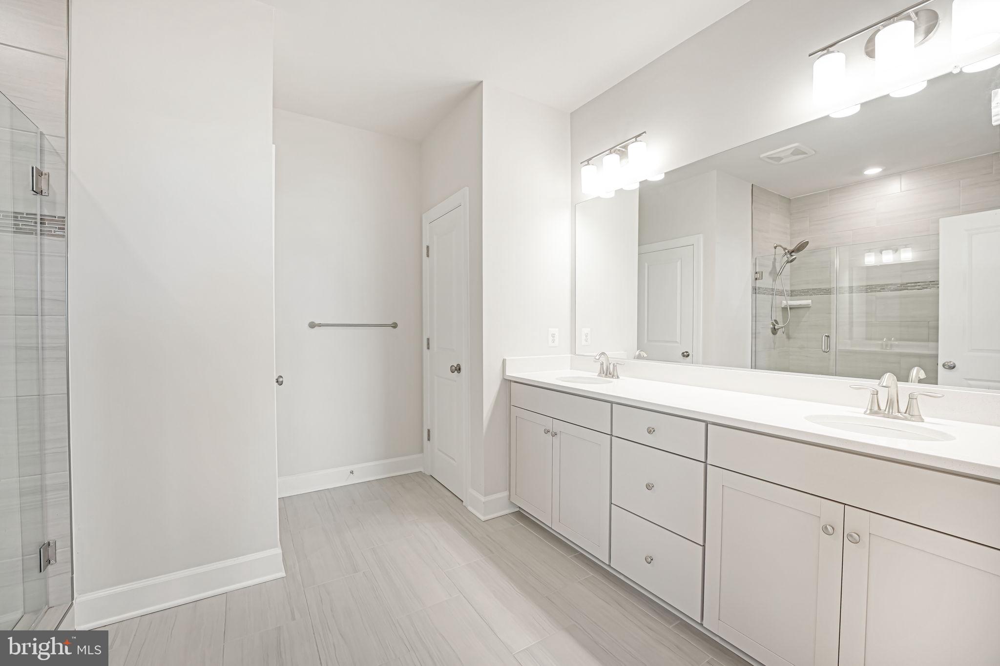 POTOMAC TOWN CENTER - Residential