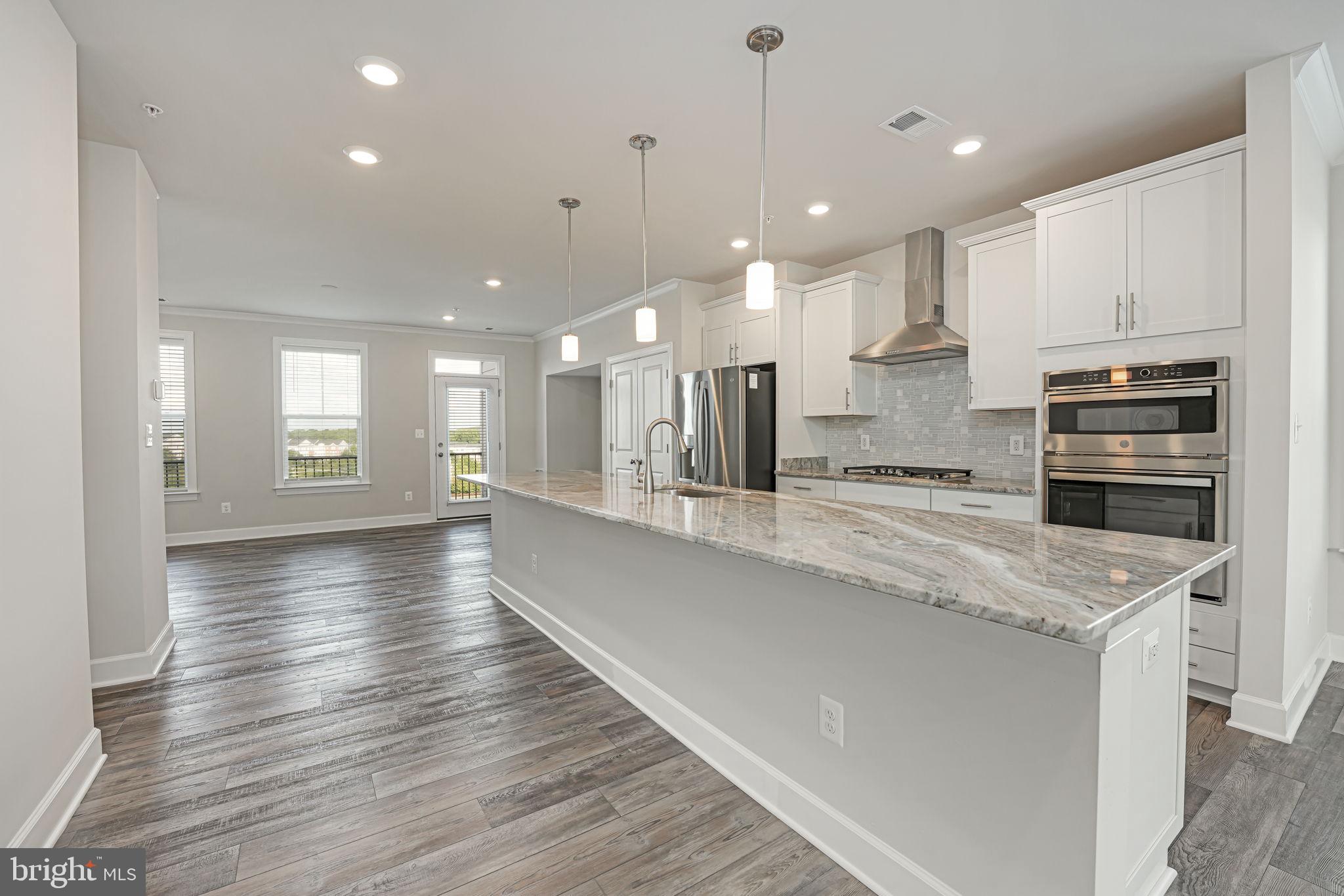 POTOMAC TOWN CENTER - Residential