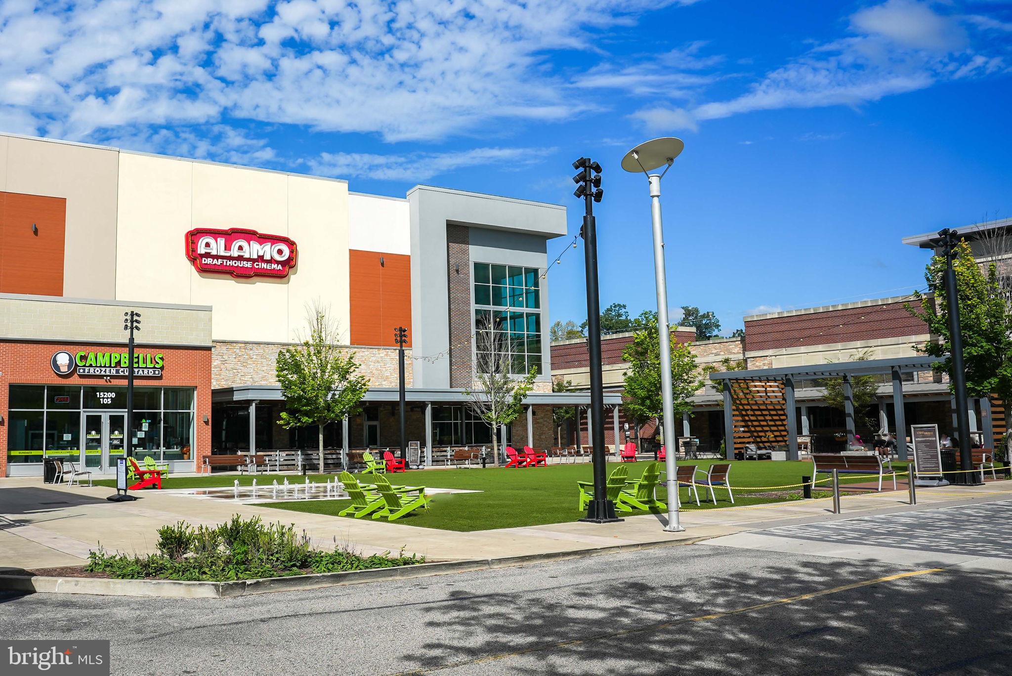 POTOMAC TOWN CENTER - Residential