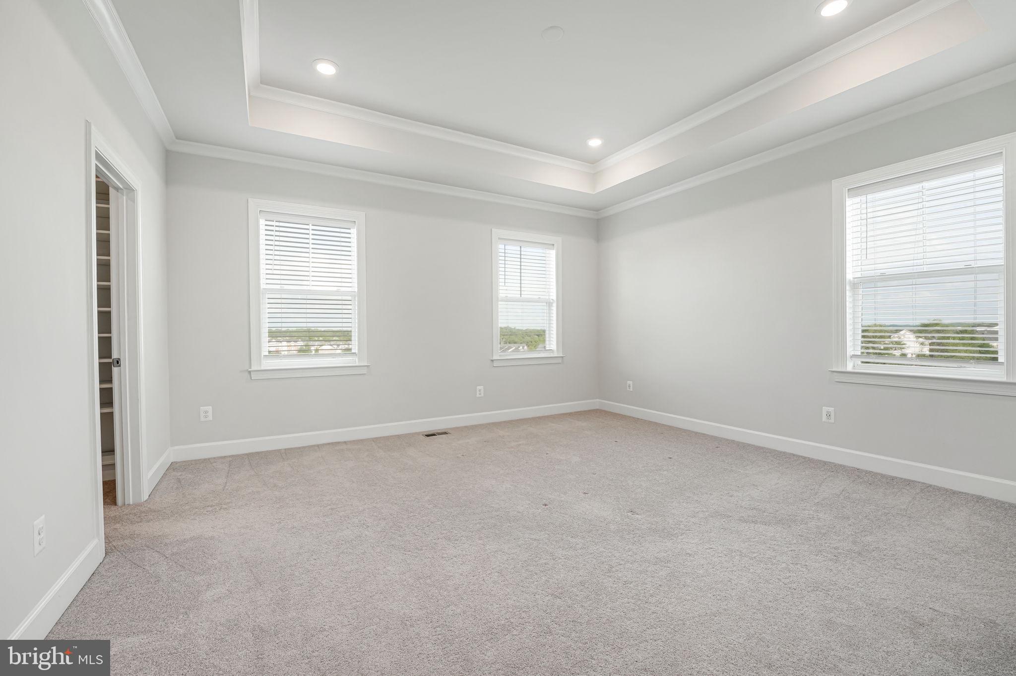 POTOMAC TOWN CENTER - Residential