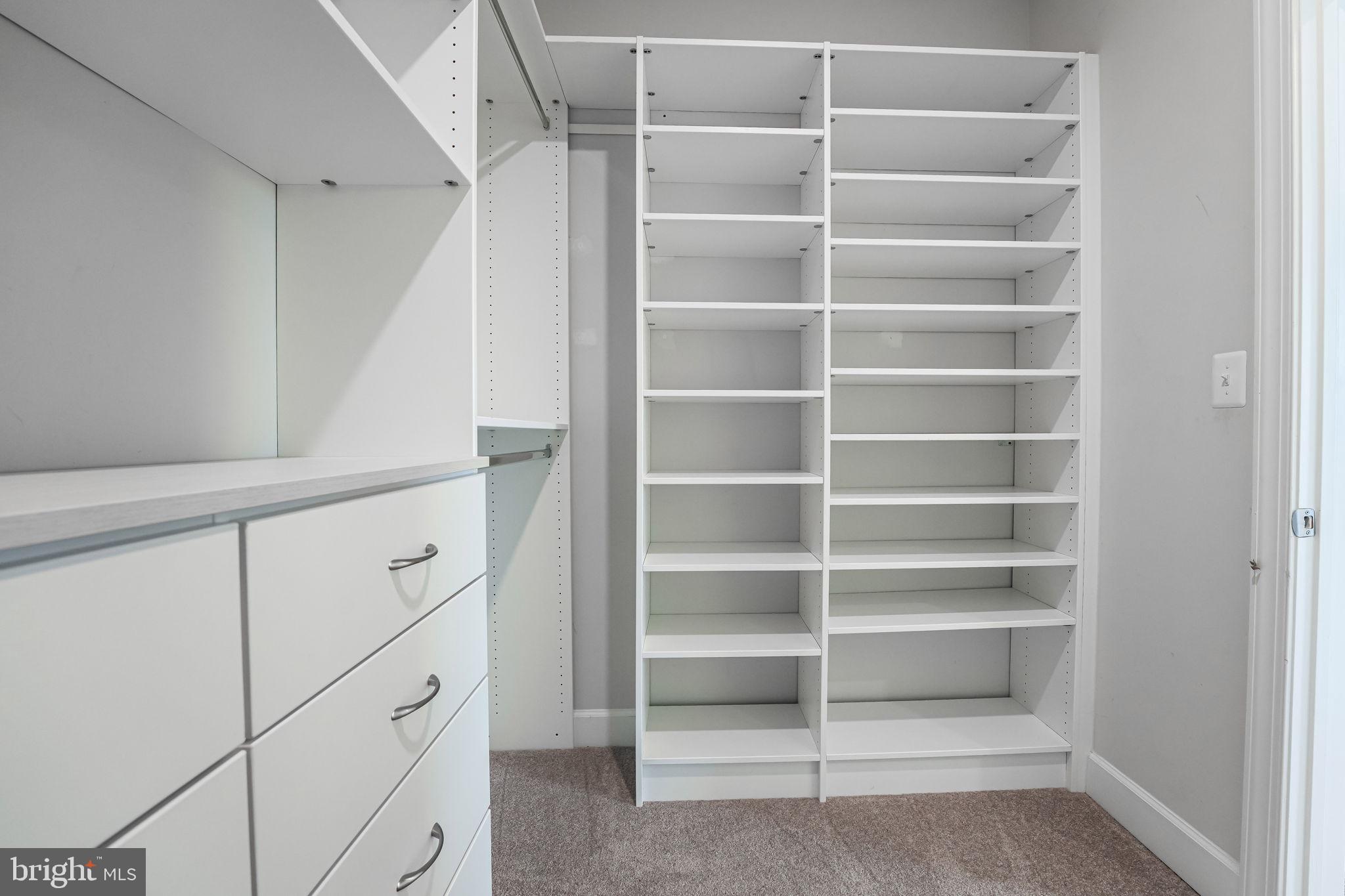 POTOMAC TOWN CENTER - Residential