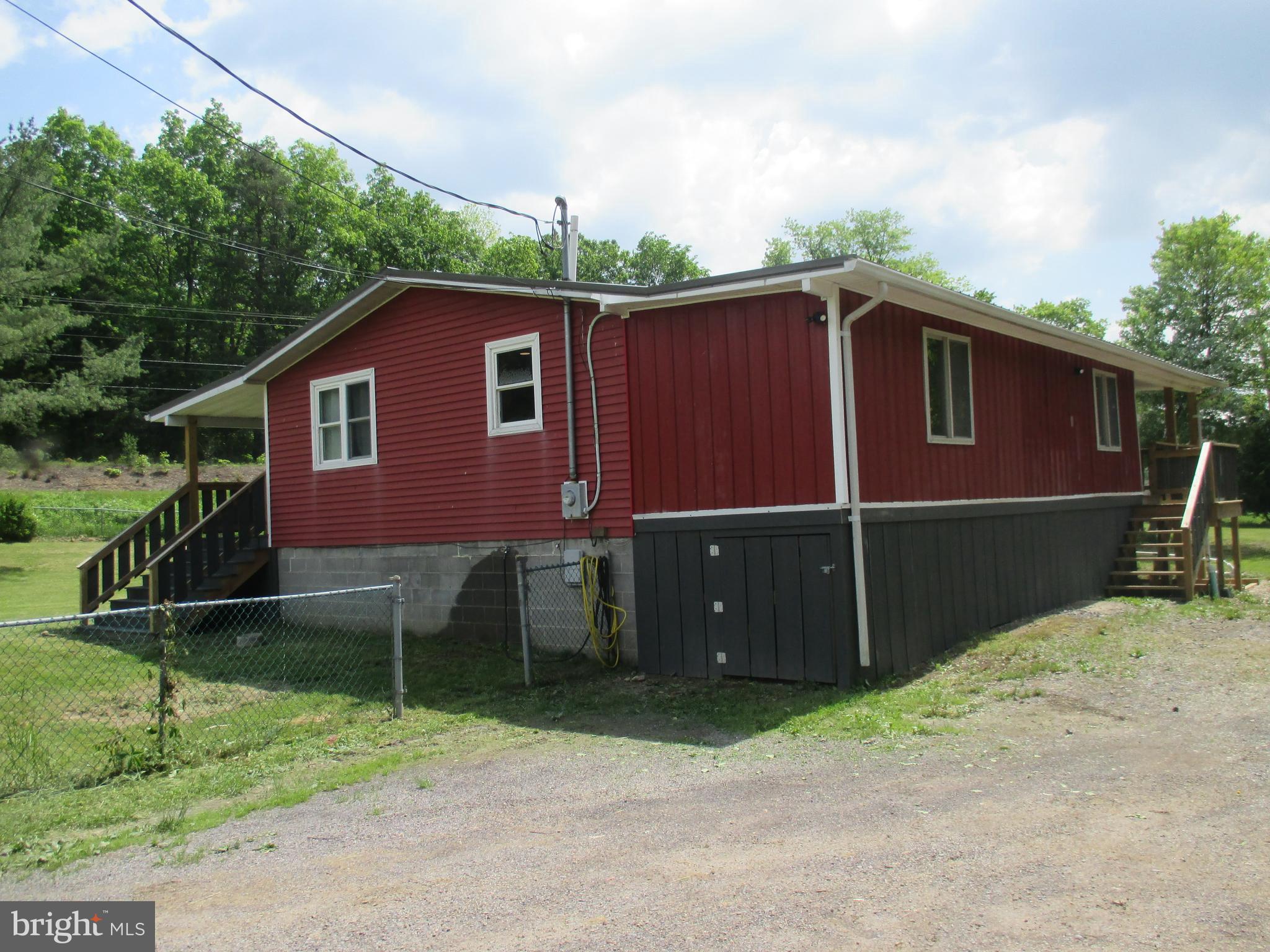 8376 FRANKFORT HIGHWAY