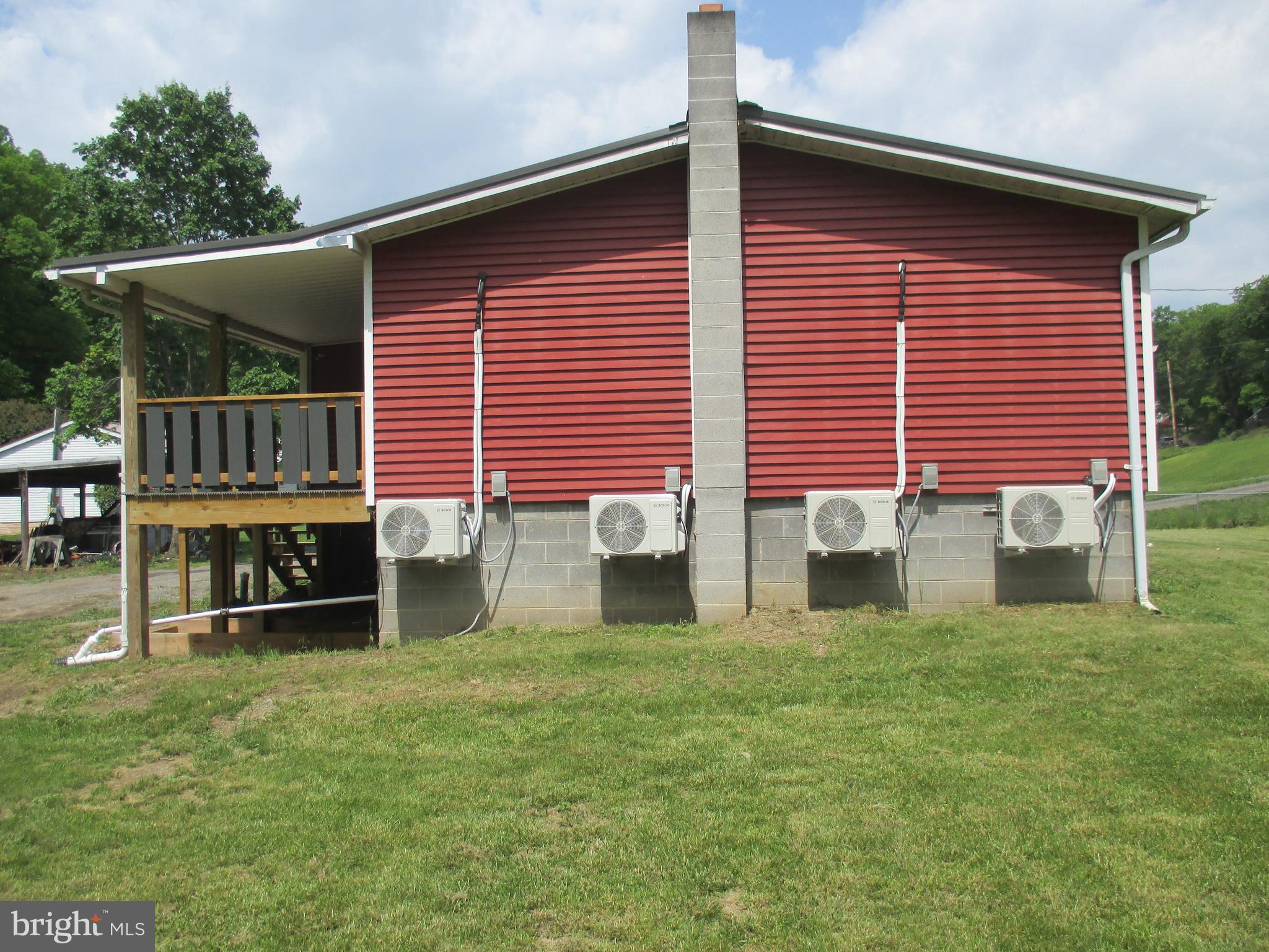 8376 FRANKFORT HIGHWAY