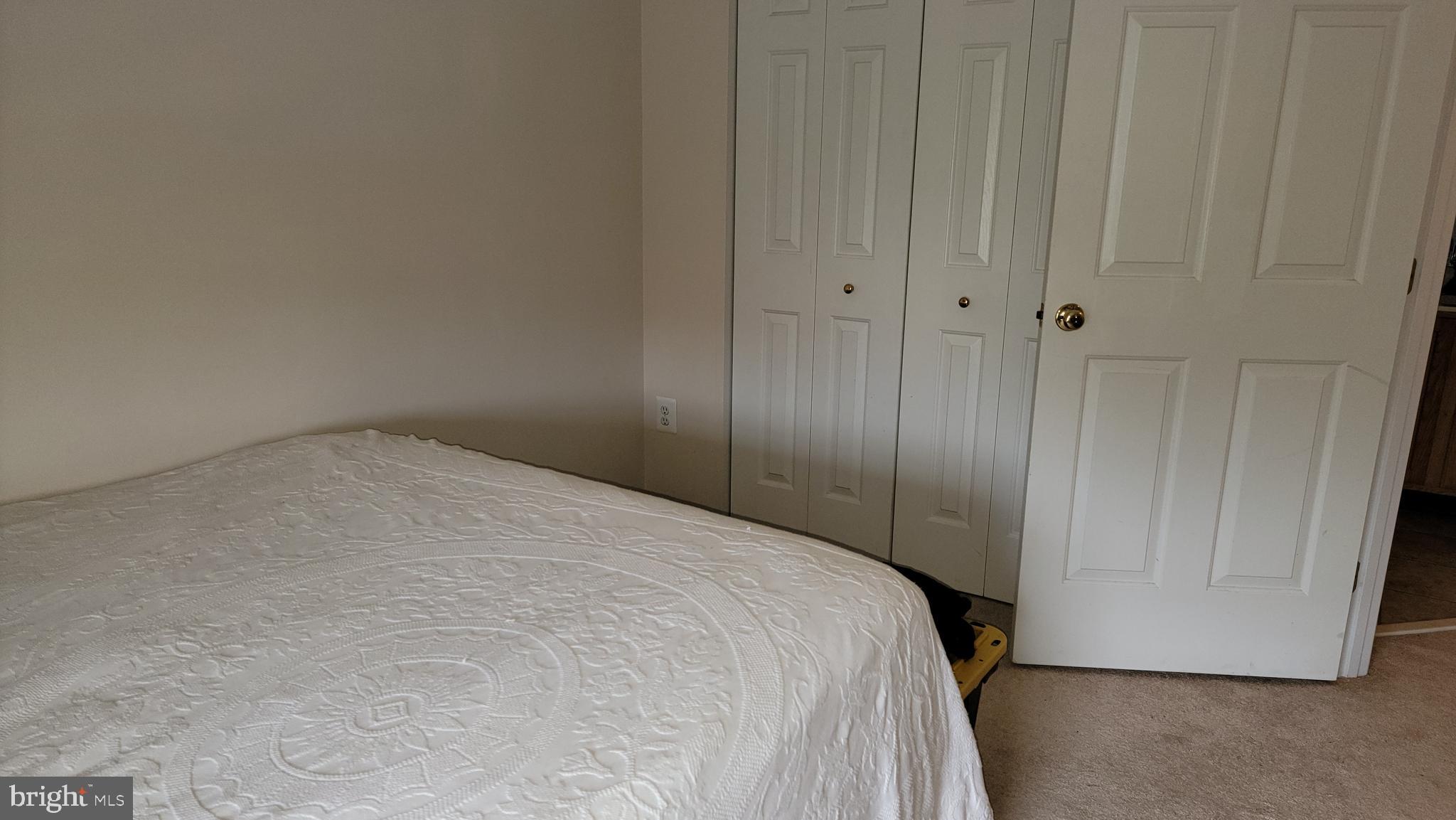 PERRY HALL FARMS - Residential Lease