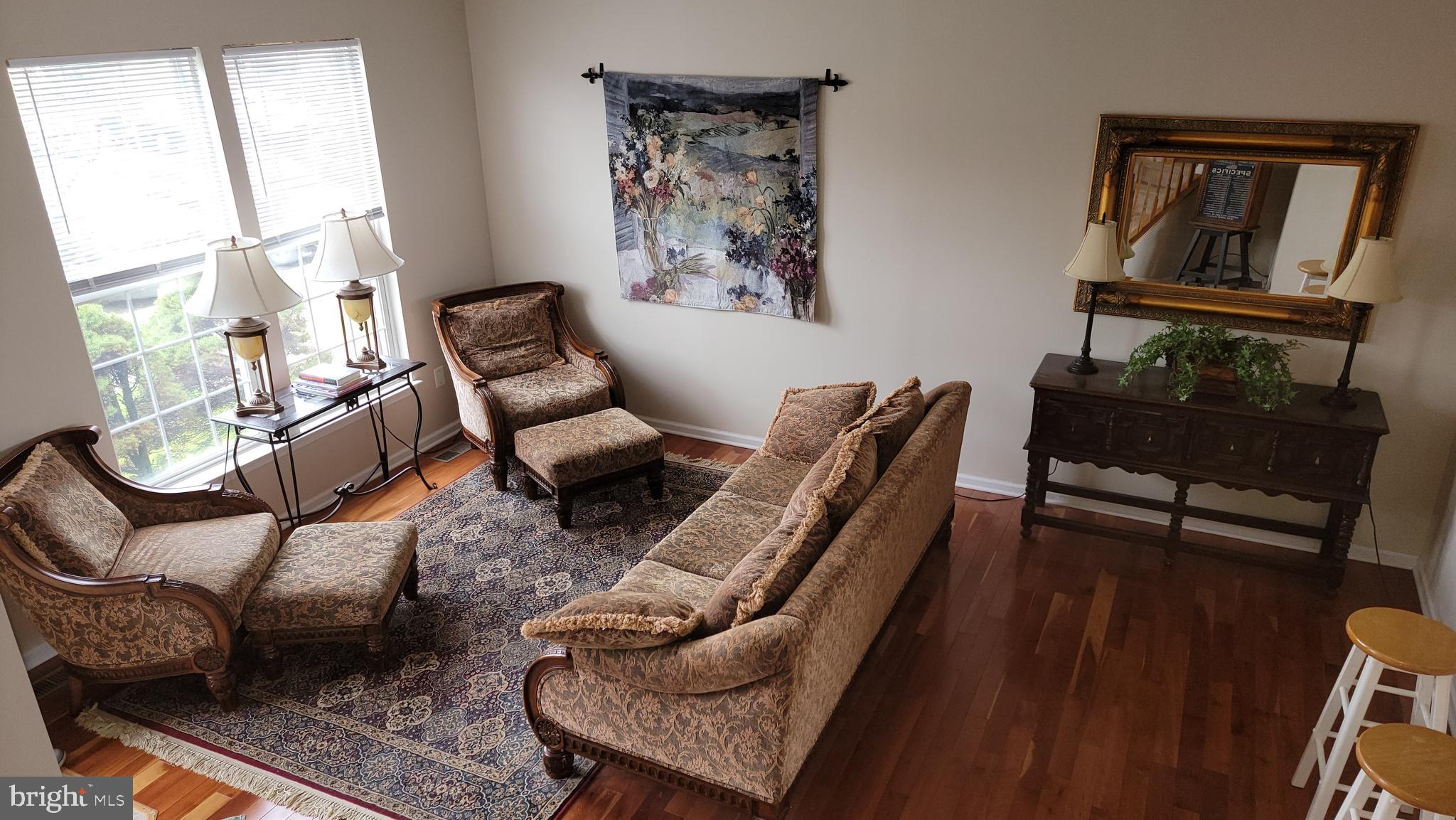 PERRY HALL FARMS - Residential Lease