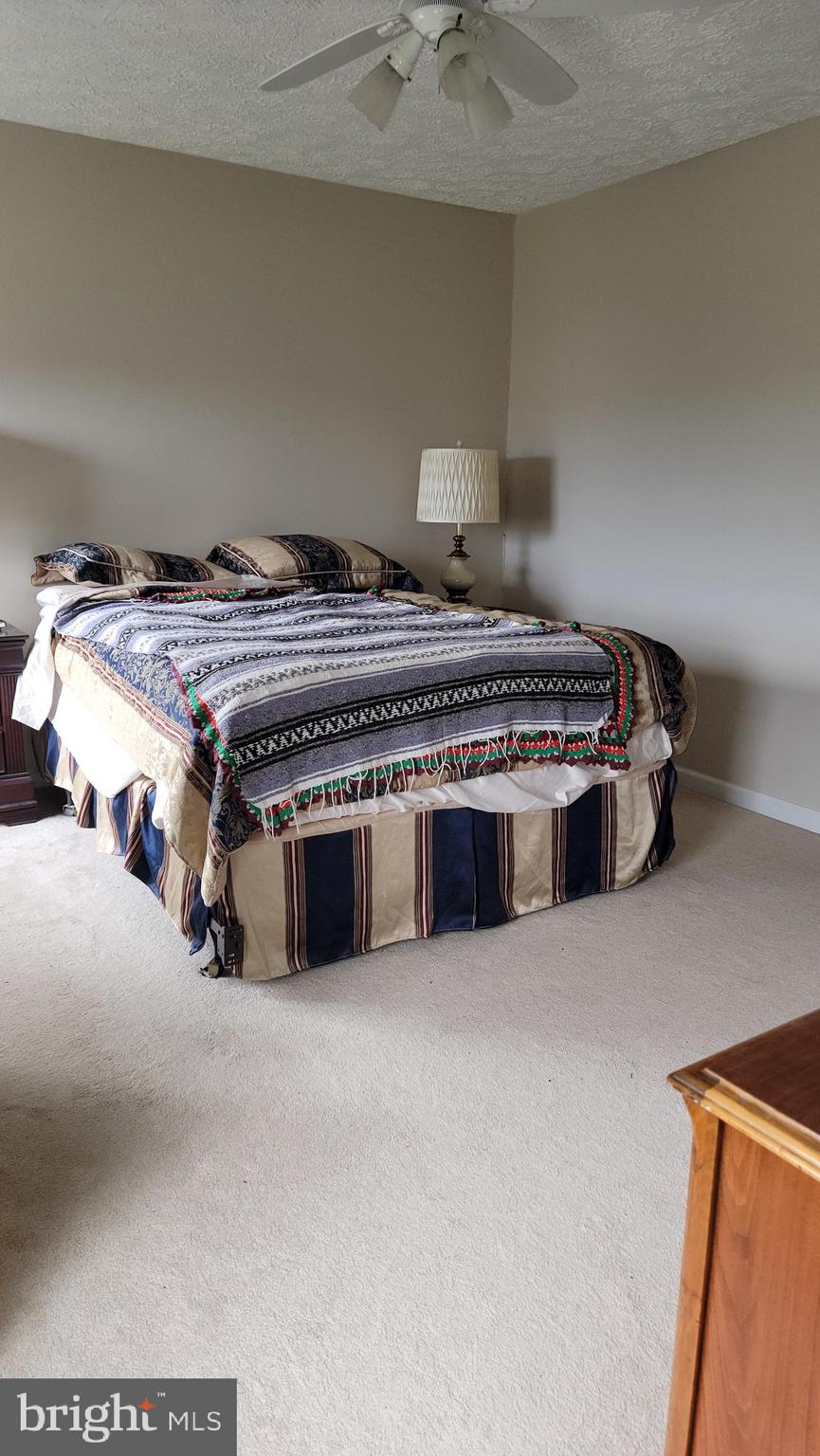 PERRY HALL FARMS - Residential Lease