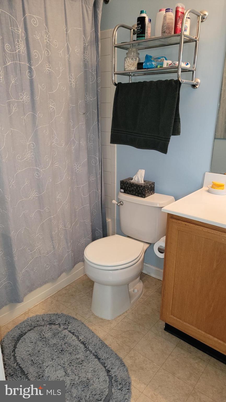 PERRY HALL FARMS - Residential Lease