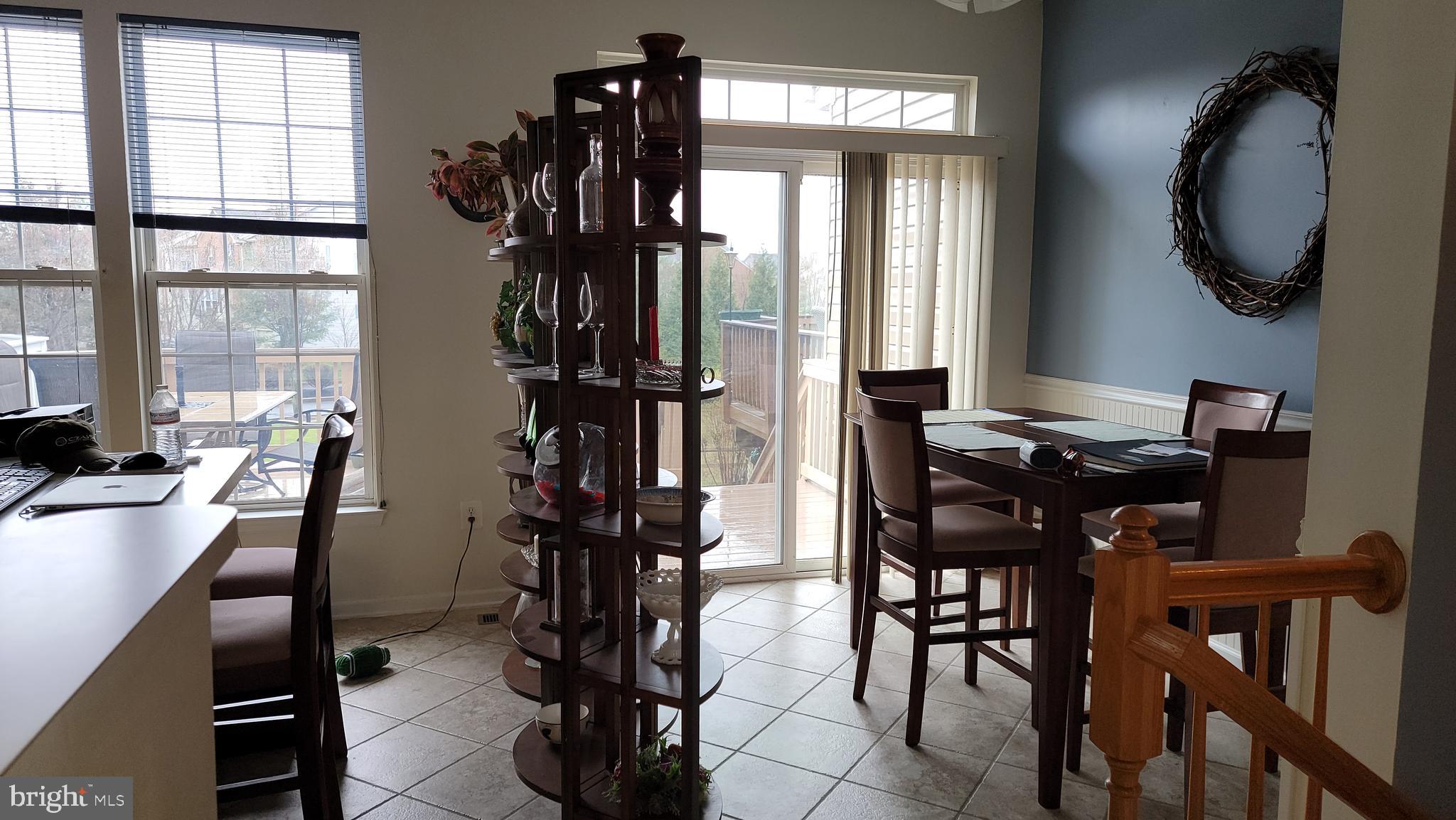 PERRY HALL FARMS - Residential Lease