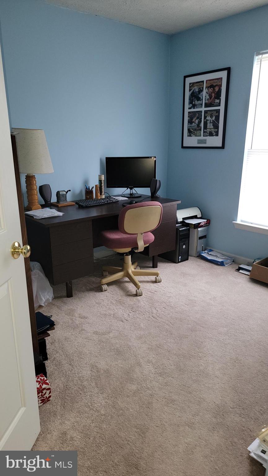 PERRY HALL FARMS - Residential Lease