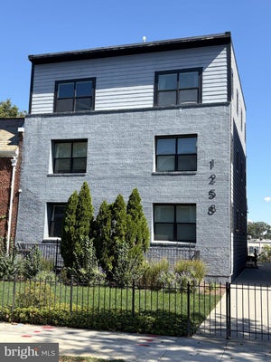 1258 HOLBROOK TER NE APT 8, WASHINGTON, DC 20002 - Image 9b5b85b33674e62eb5aa5fa25ca28322/2826382002