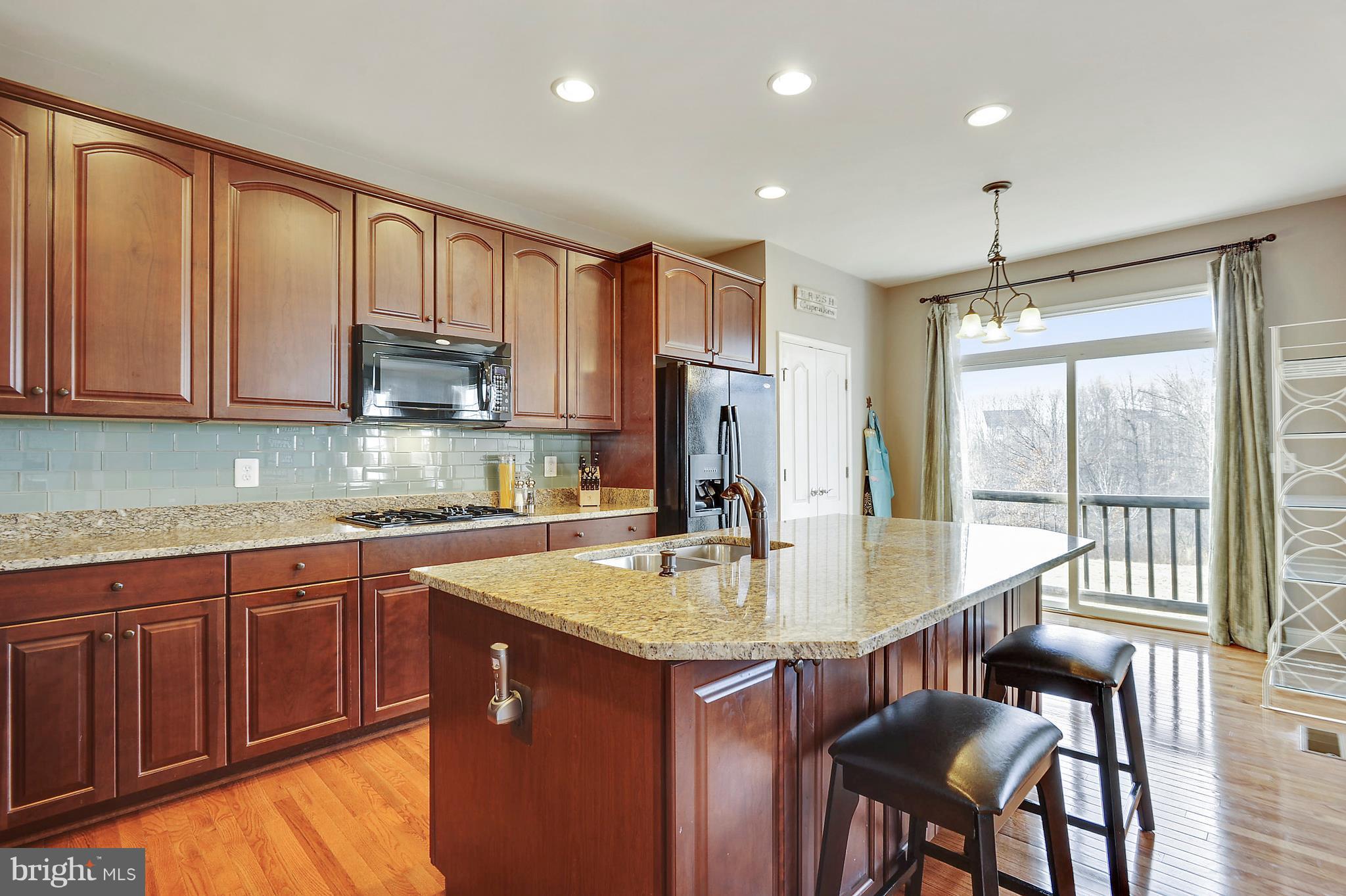 ELYSIAN HEIGHTS - Residential