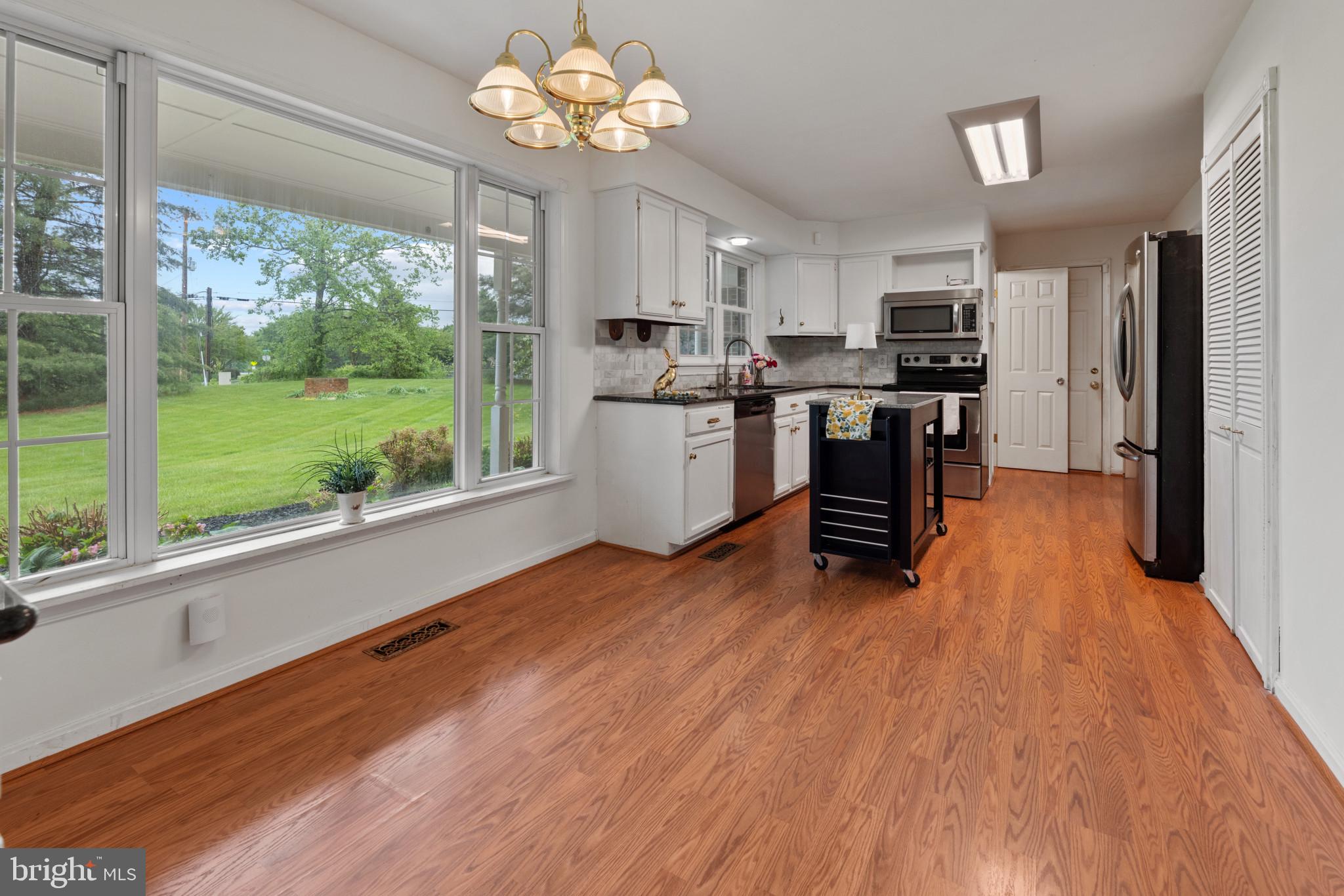 4000 LATHAM DRIVE
