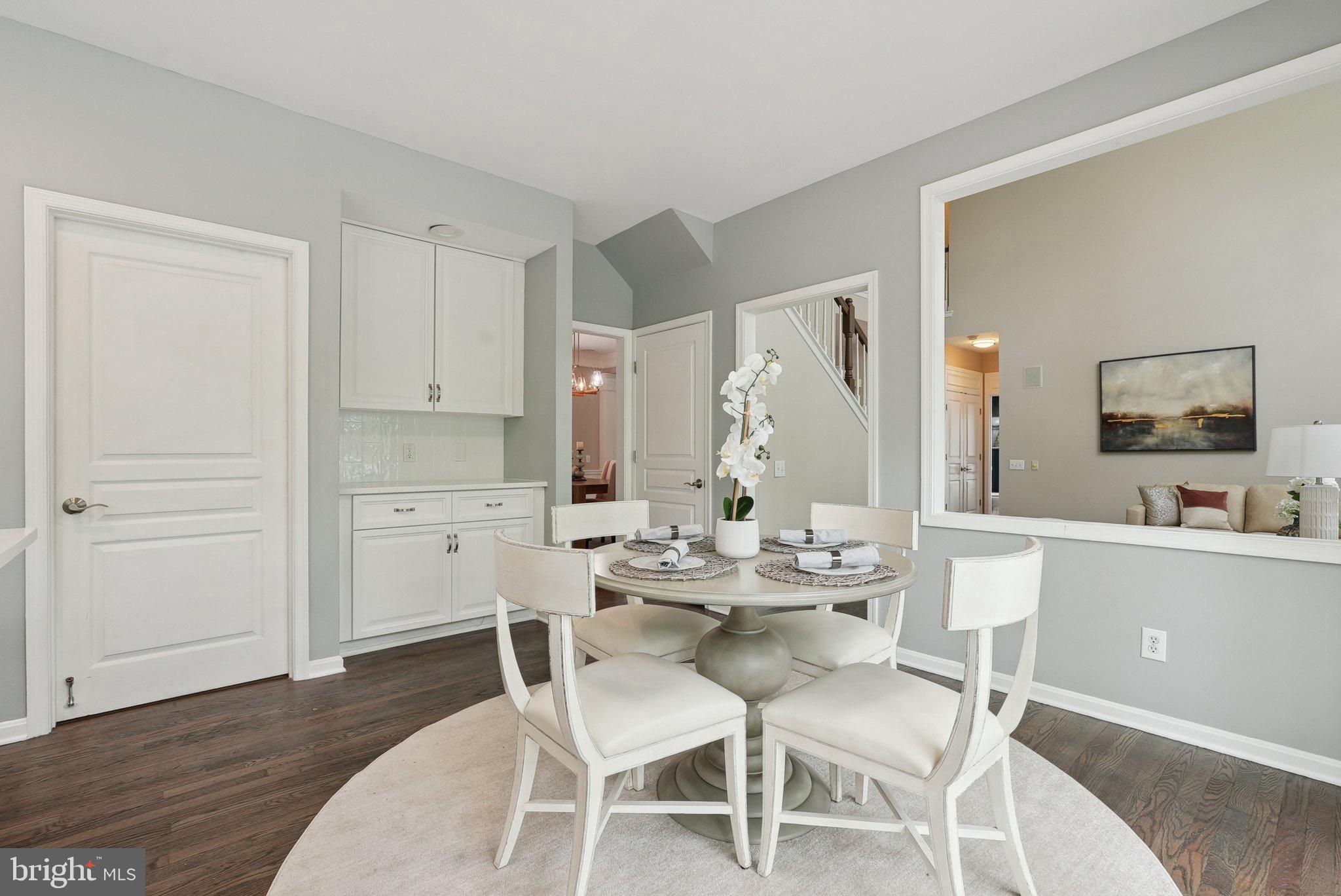 MALIN STATION - Residential Lease