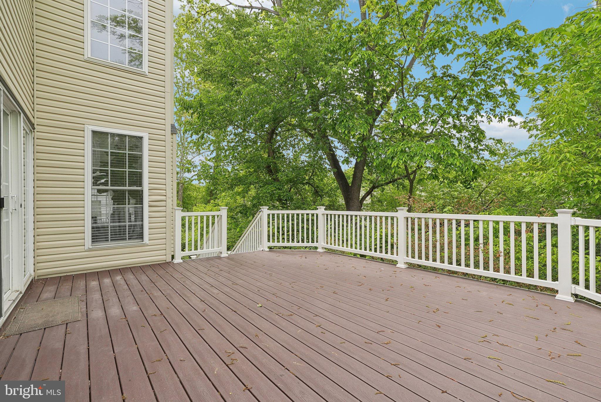 MALIN STATION - Residential Lease