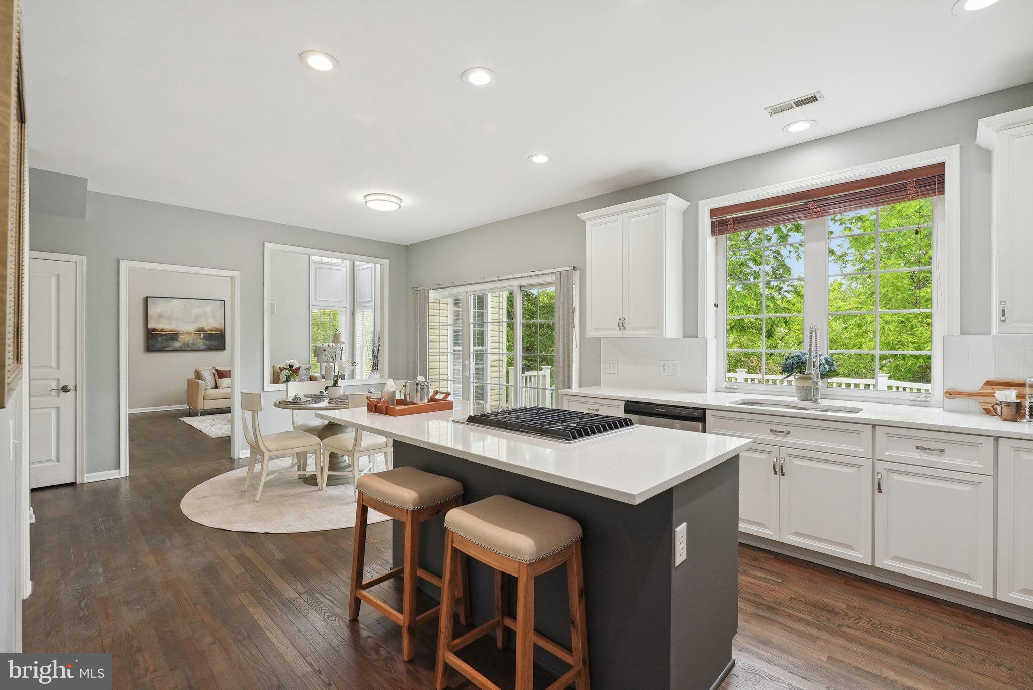 MALIN STATION - Residential Lease