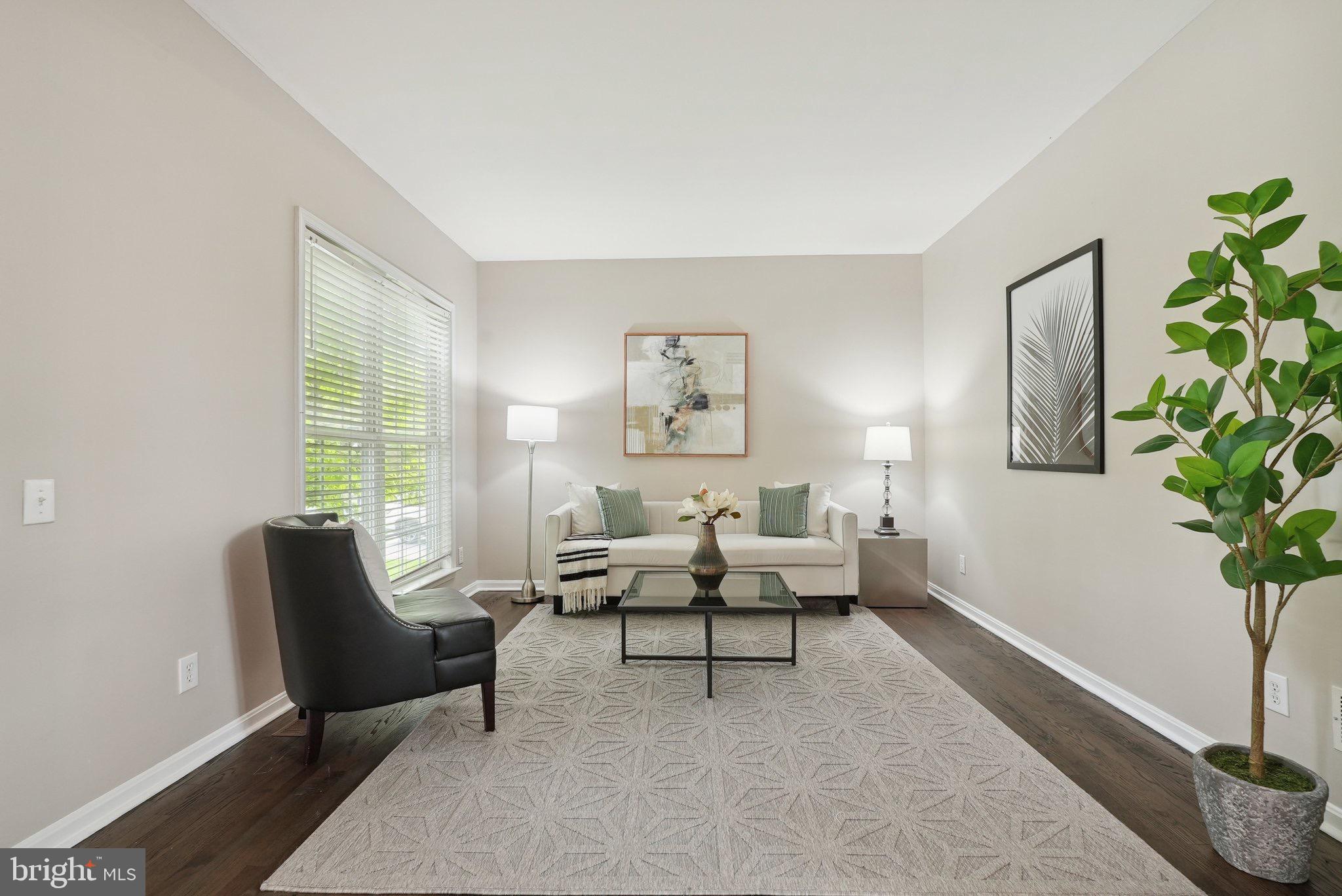 MALIN STATION - Residential Lease