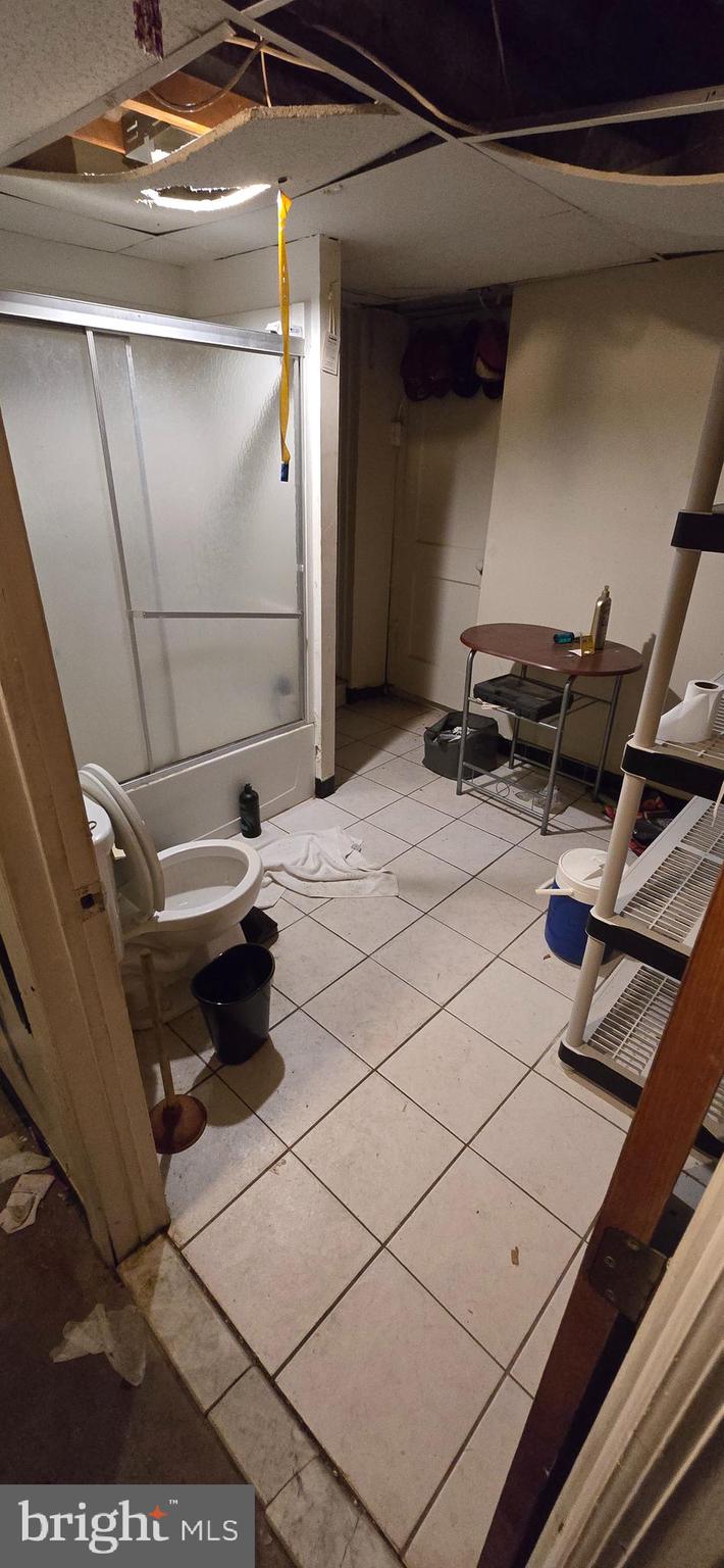 PHILADELPHIA (NORTHEAST) - Residential