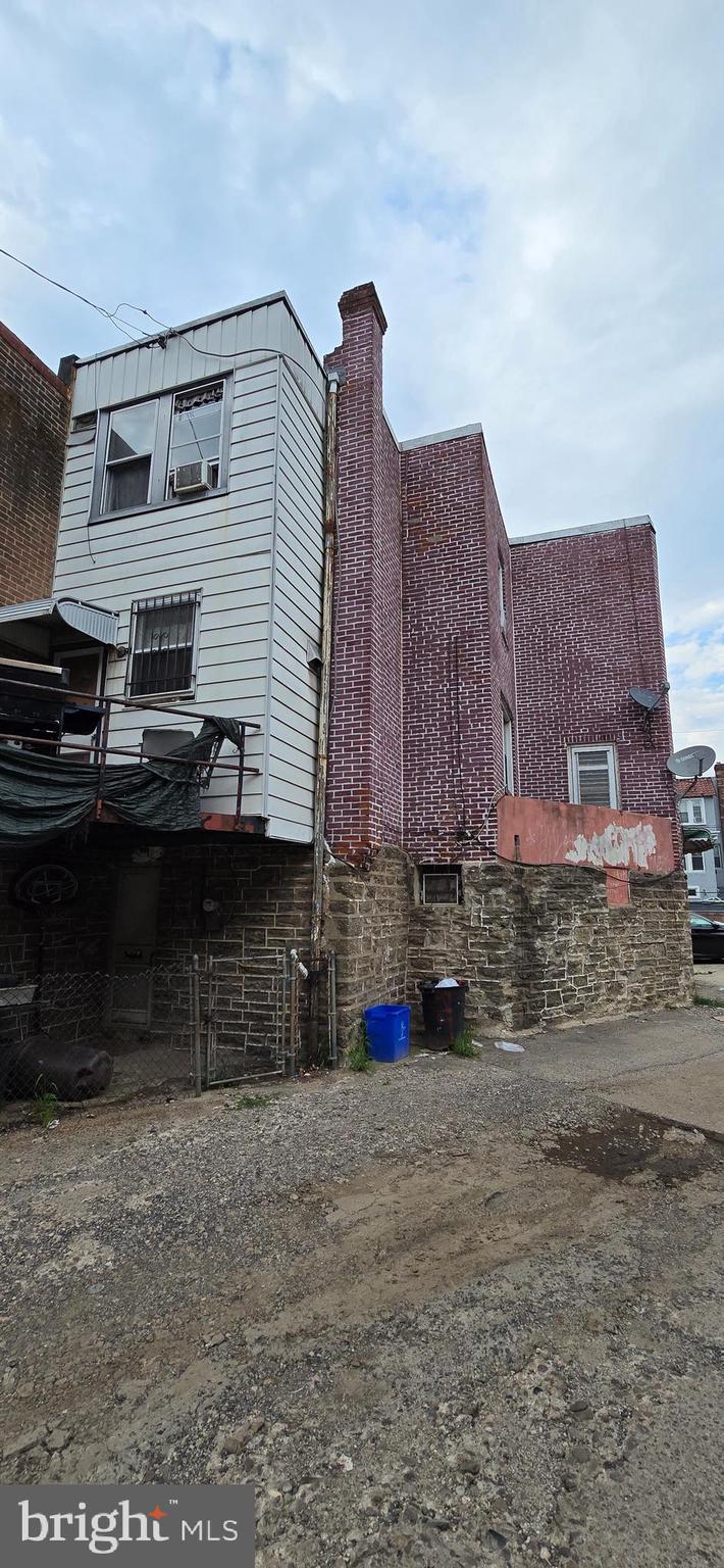 PHILADELPHIA (NORTHEAST) - Residential