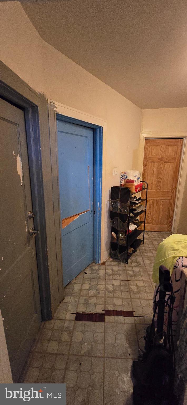 PHILADELPHIA (NORTHEAST) - Residential