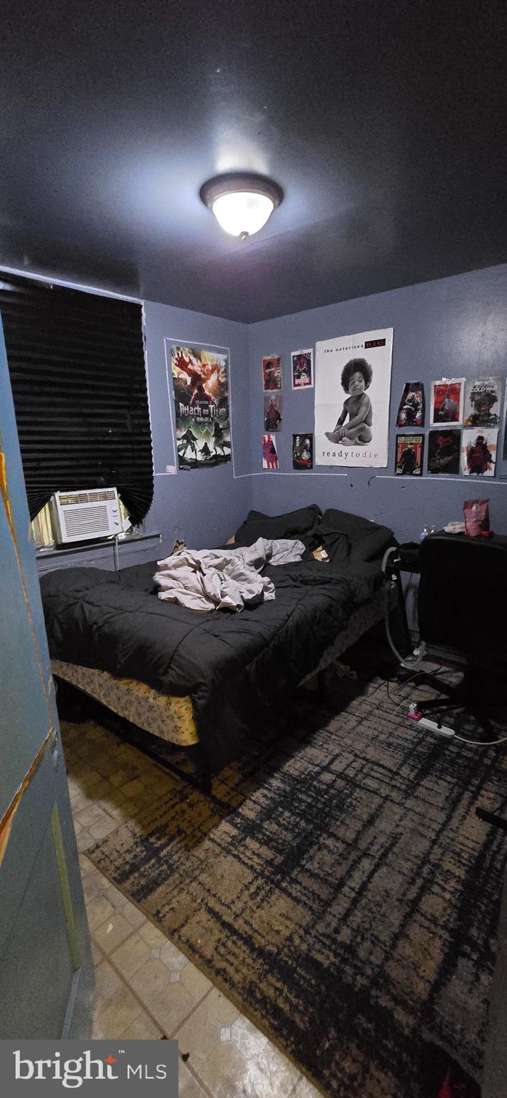 PHILADELPHIA (NORTHEAST) - Residential