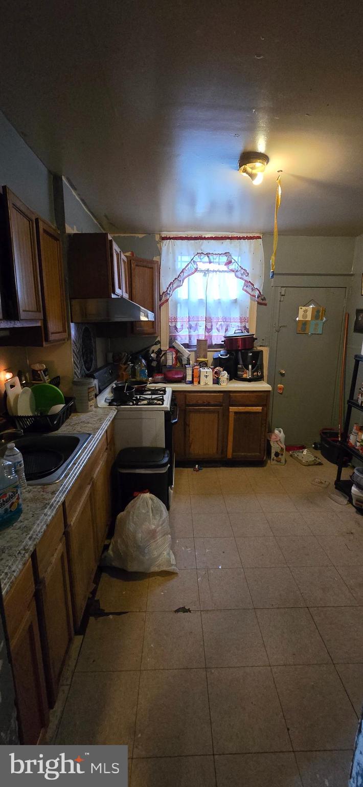 PHILADELPHIA (NORTHEAST) - Residential