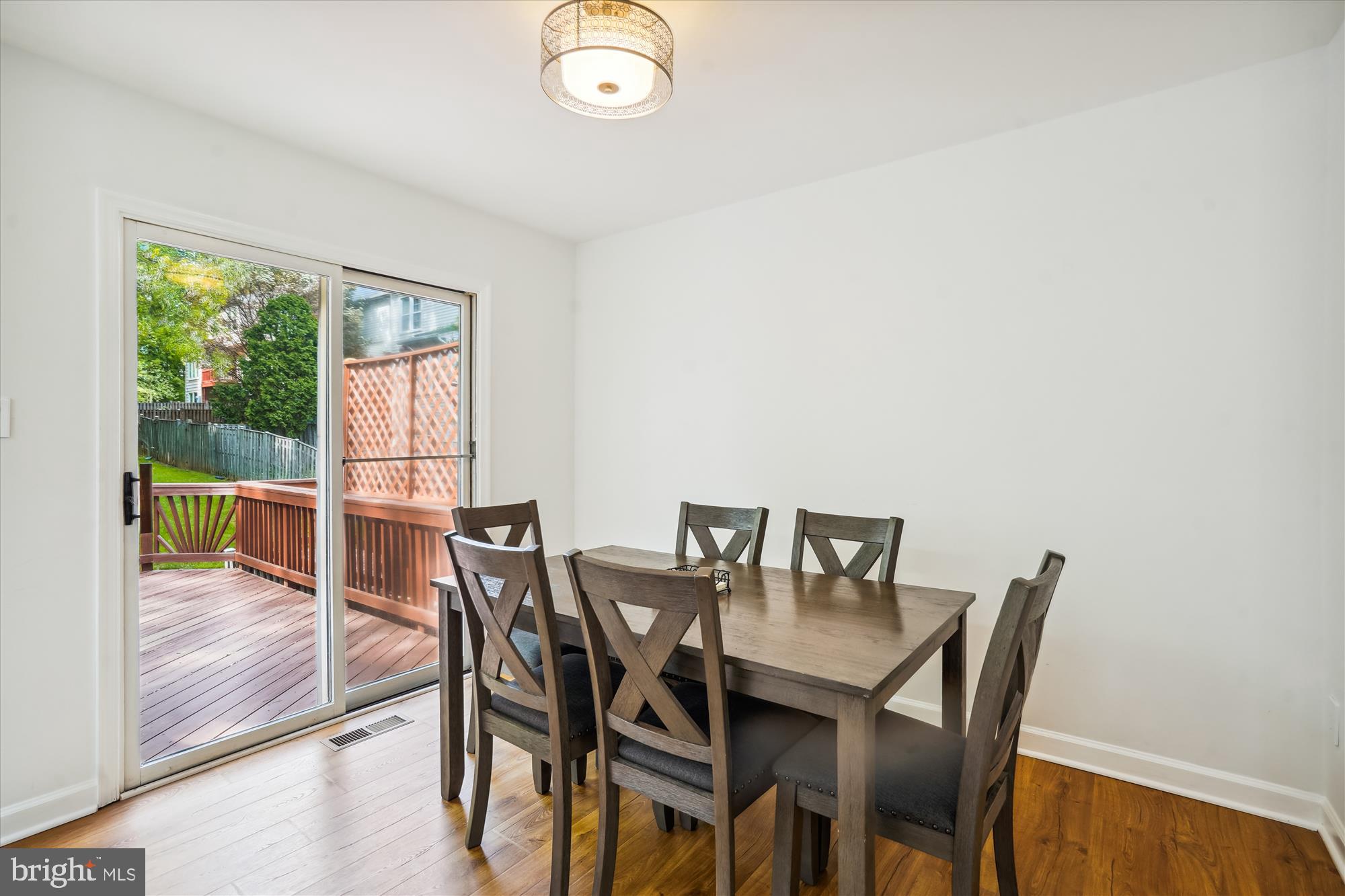 LITTLE ROCKY RUN - Residential