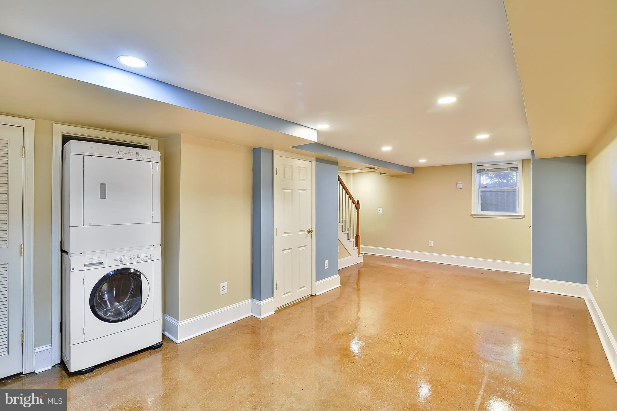 JEFFERSON HOMES - Residential