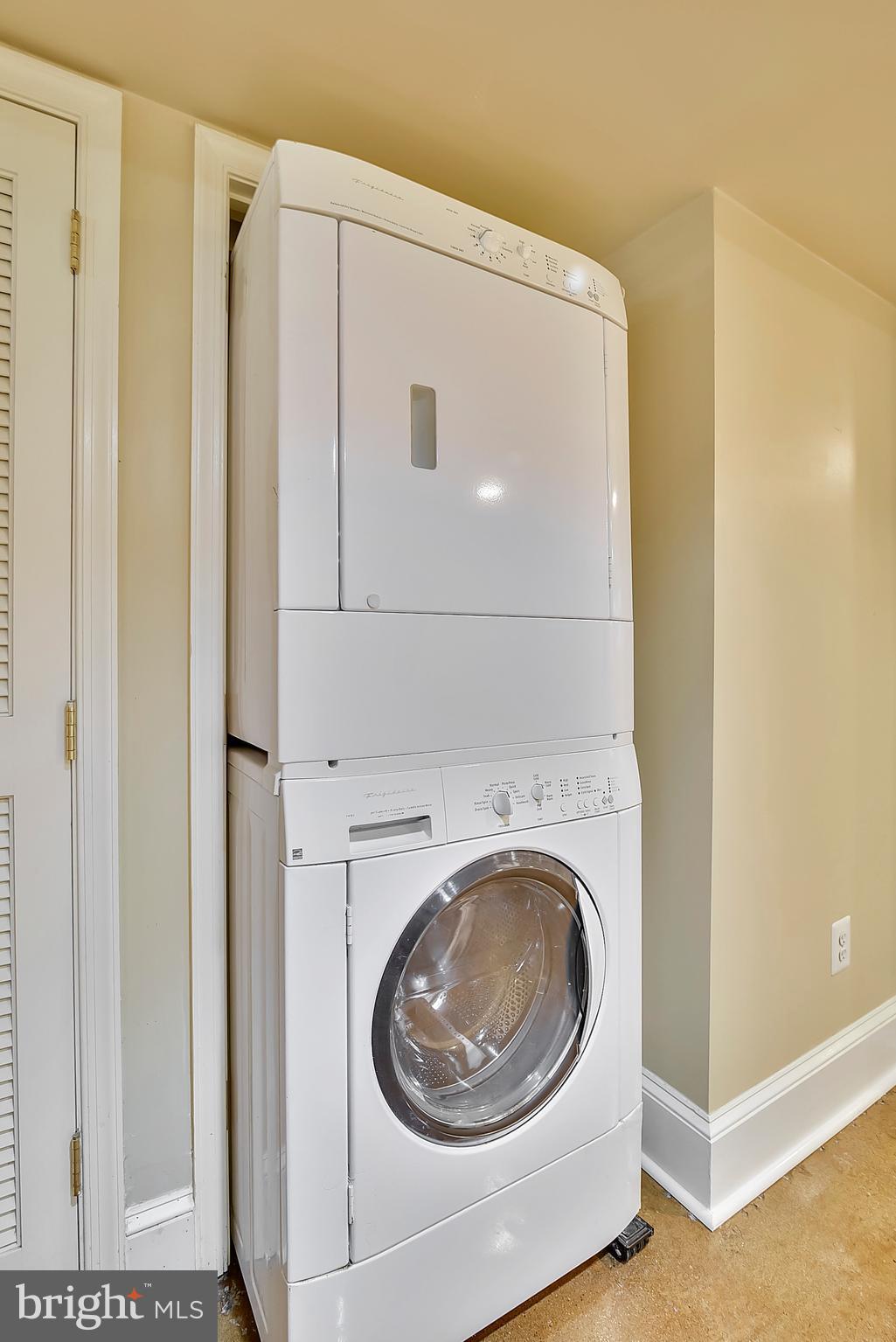 JEFFERSON HOMES - Residential