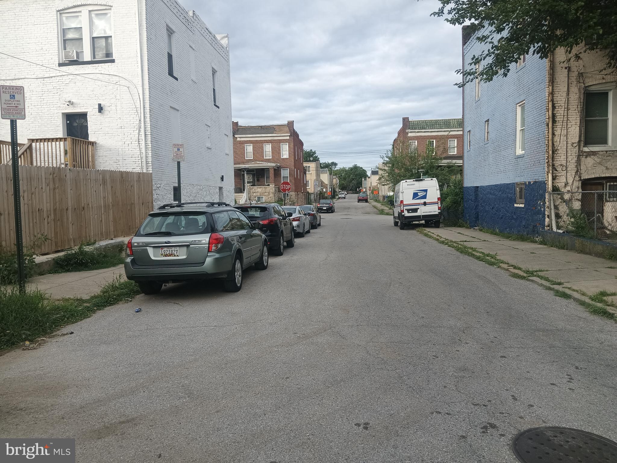 3000 SPAULDING AVENUE