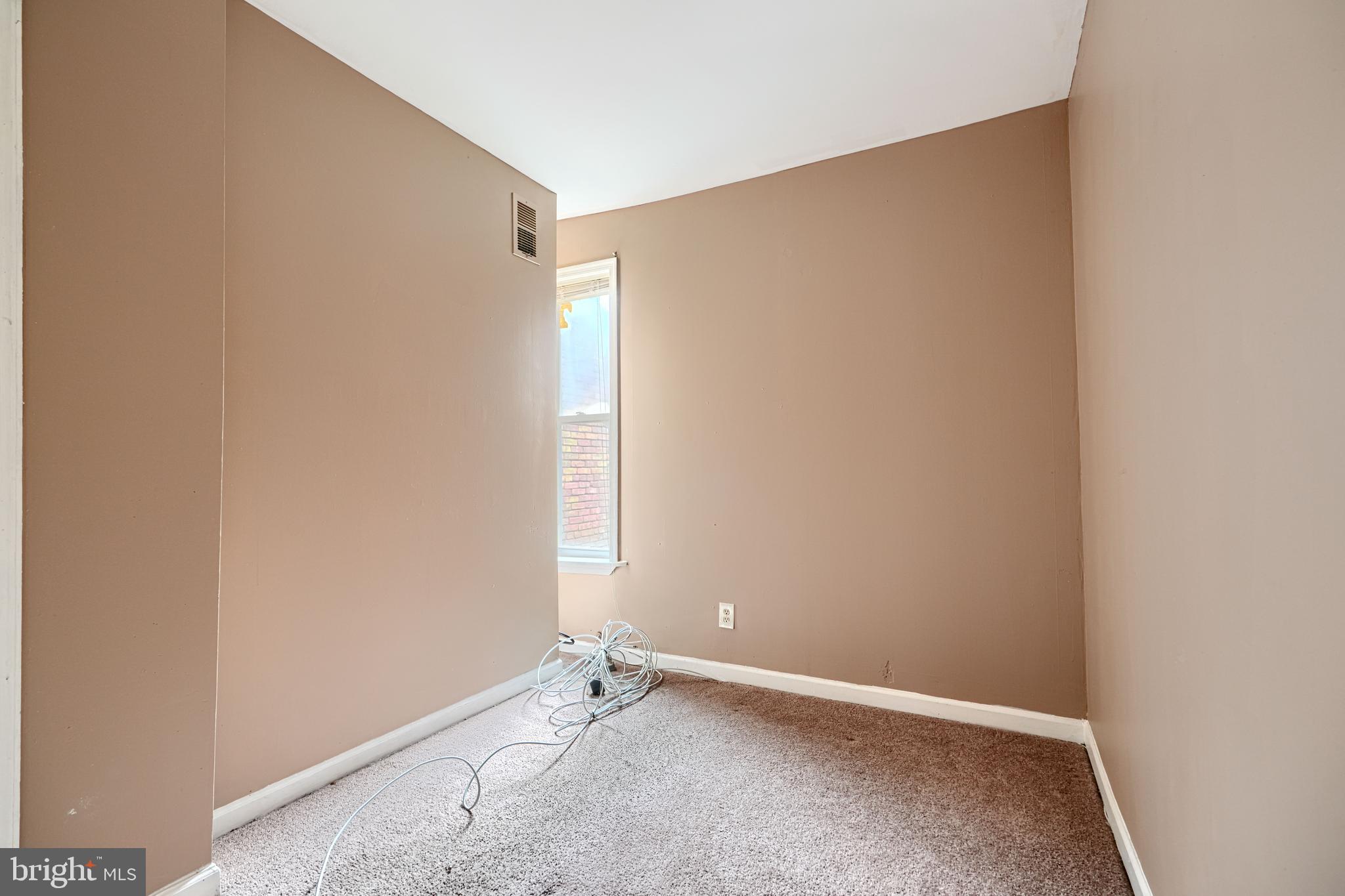 BALTIMORE EAST - SOUTH CLIFTON PARK HIST. DISTRICT - Residential