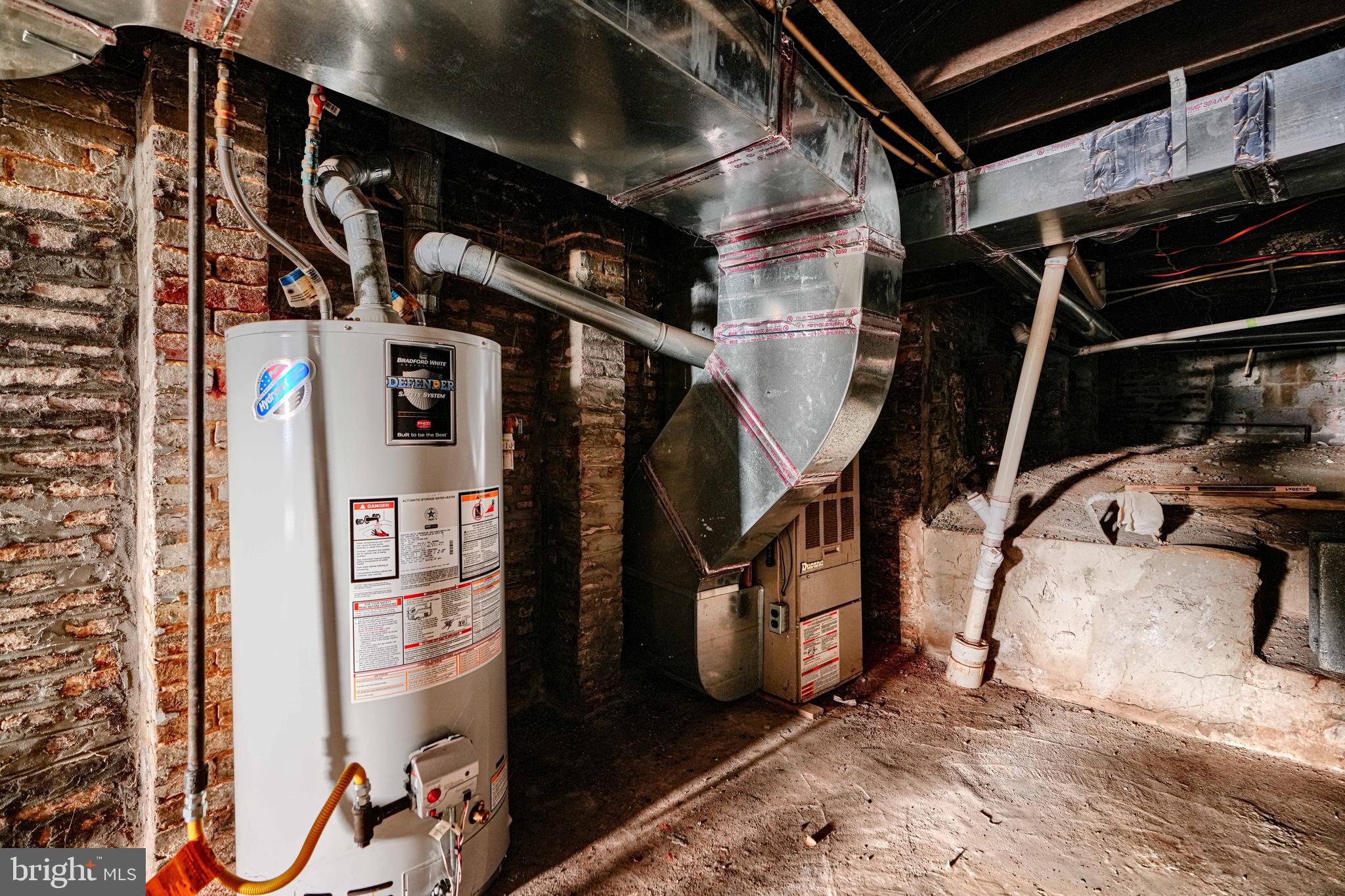 BALTIMORE EAST - SOUTH CLIFTON PARK HIST. DISTRICT - Residential