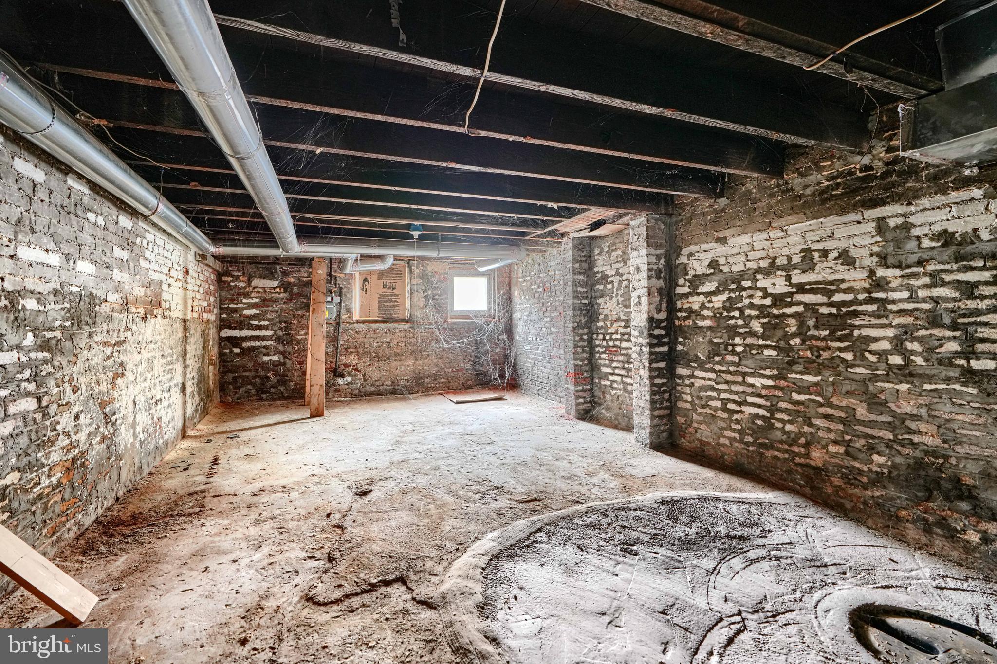 BALTIMORE EAST - SOUTH CLIFTON PARK HIST. DISTRICT - Residential