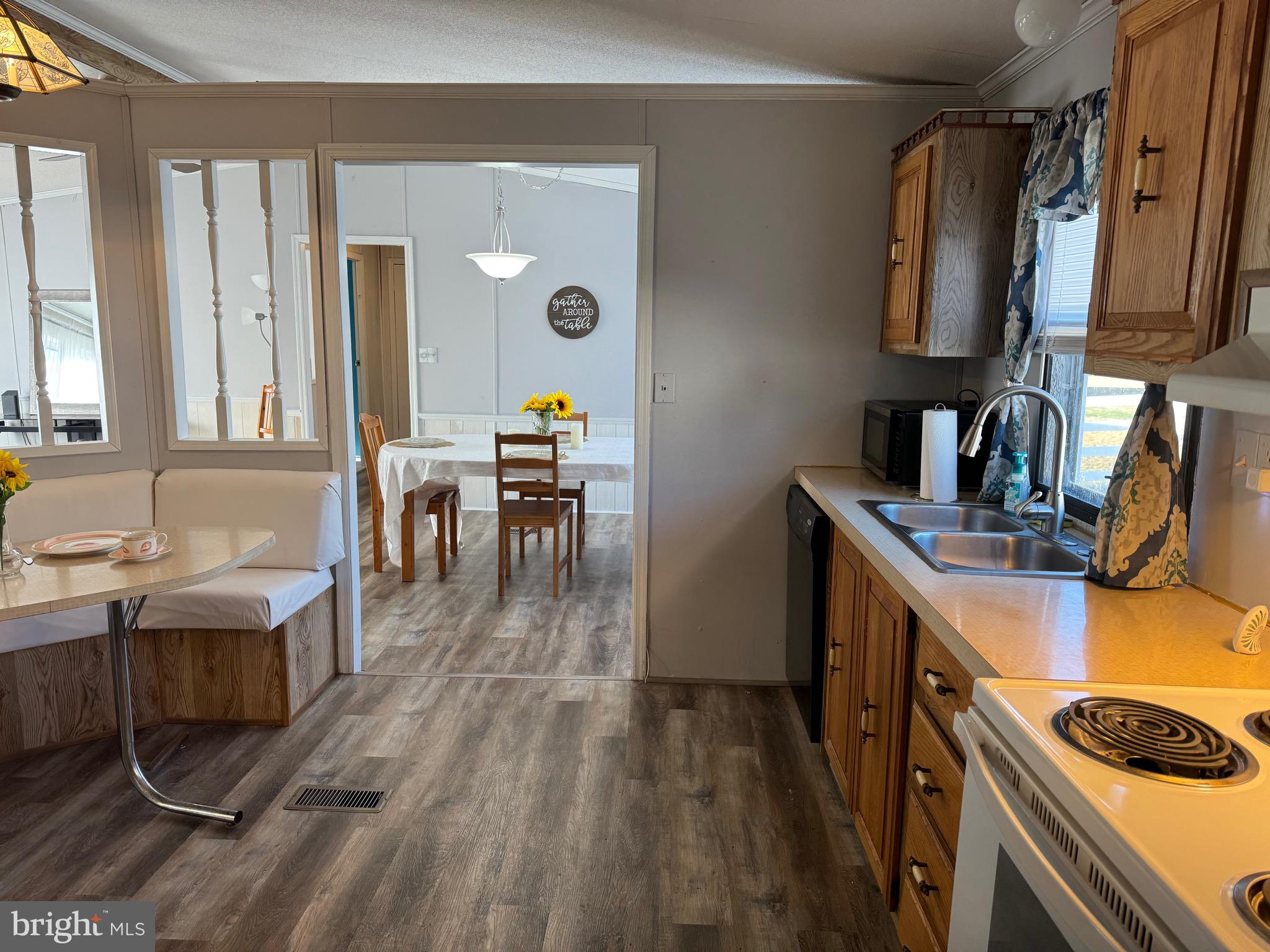 WILLIAMS ESTATES - Residential