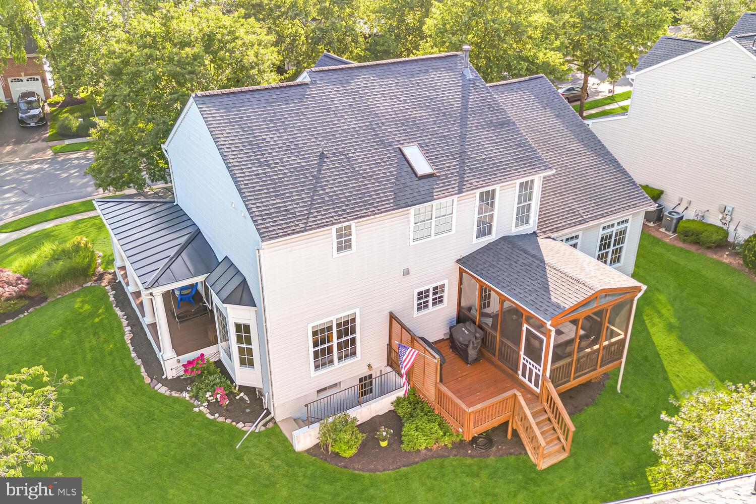 BROADLANDS - Residential