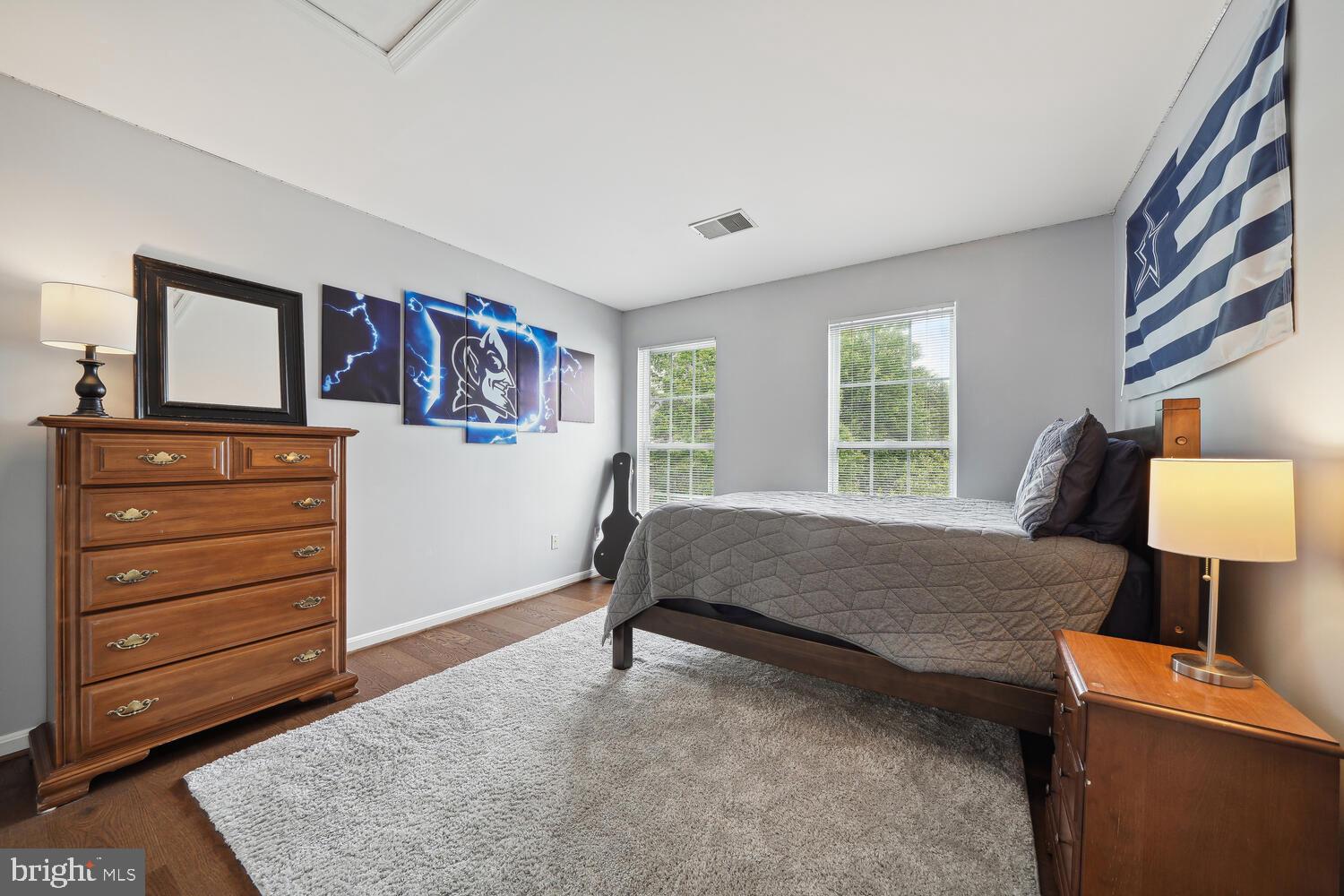 BROADLANDS - Residential