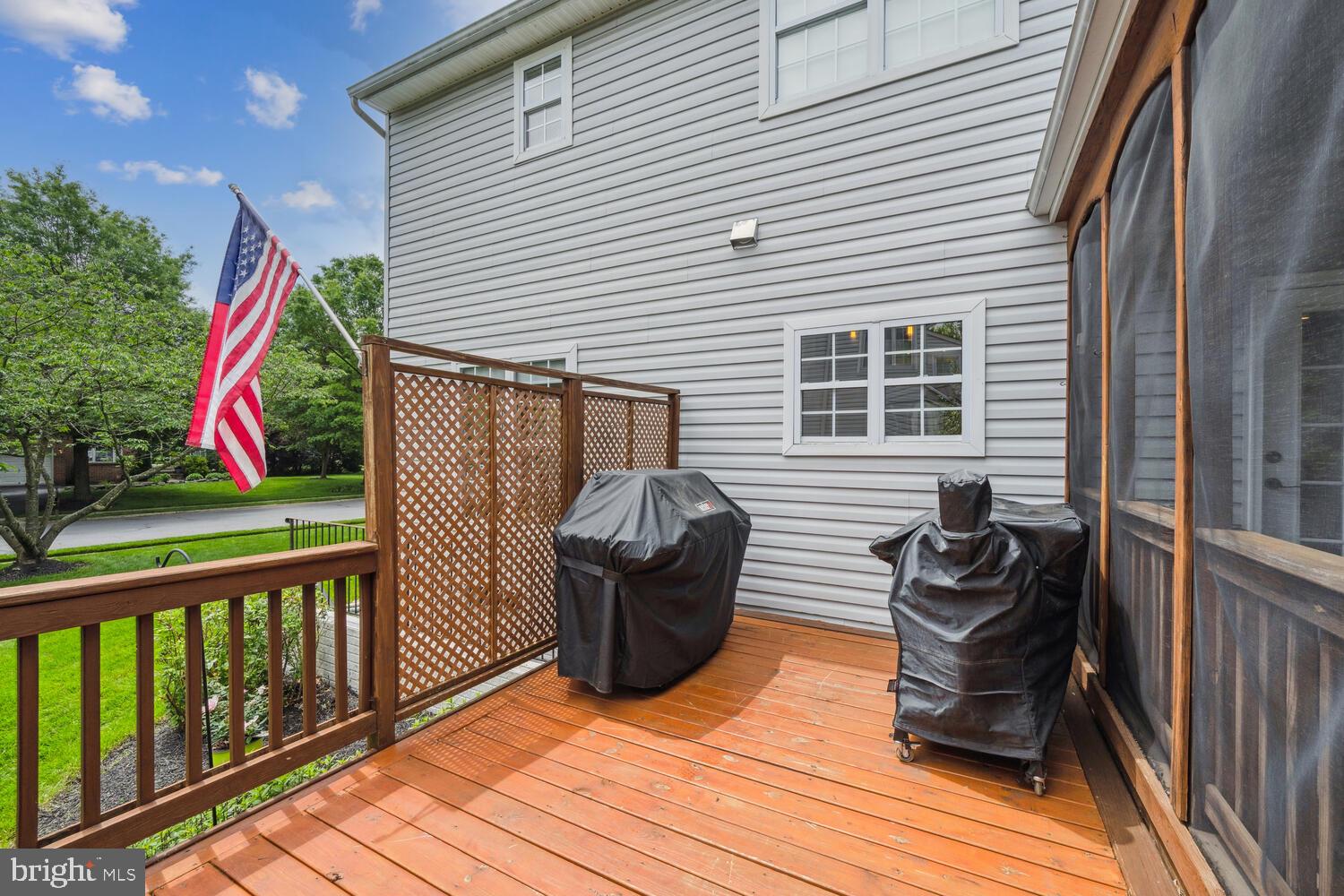 BROADLANDS - Residential