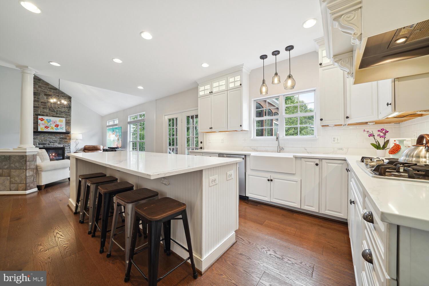 BROADLANDS - Residential