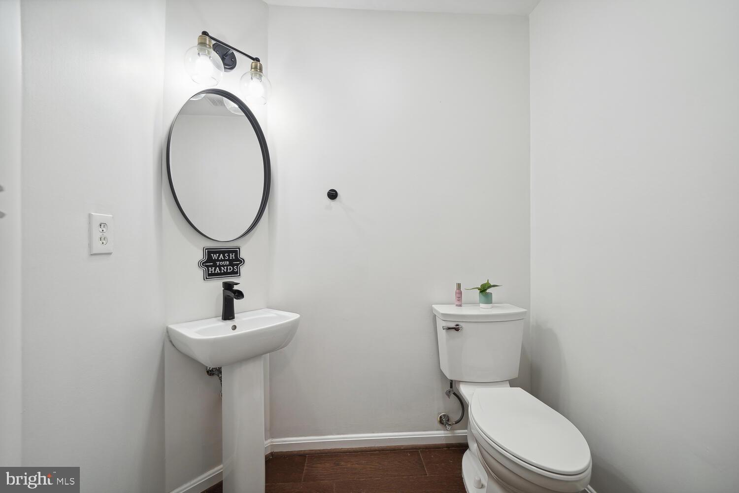 BROADLANDS - Residential