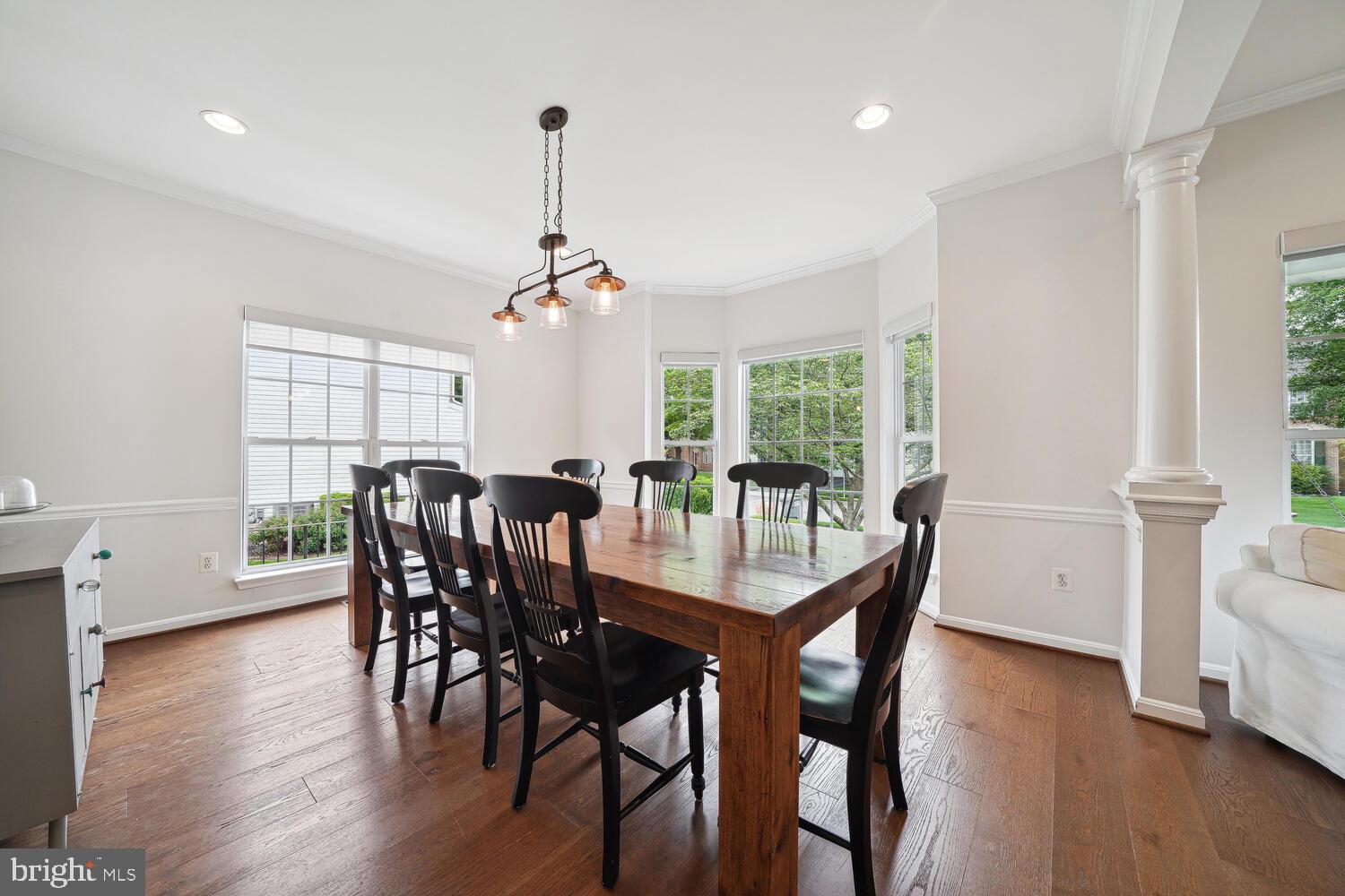 BROADLANDS - Residential