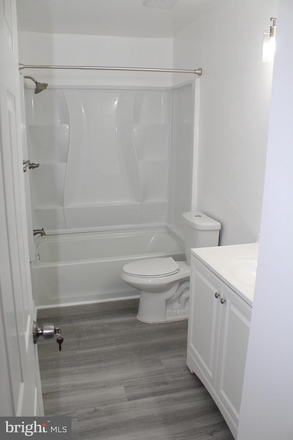 HERITAGE HILL CONDO - Residential