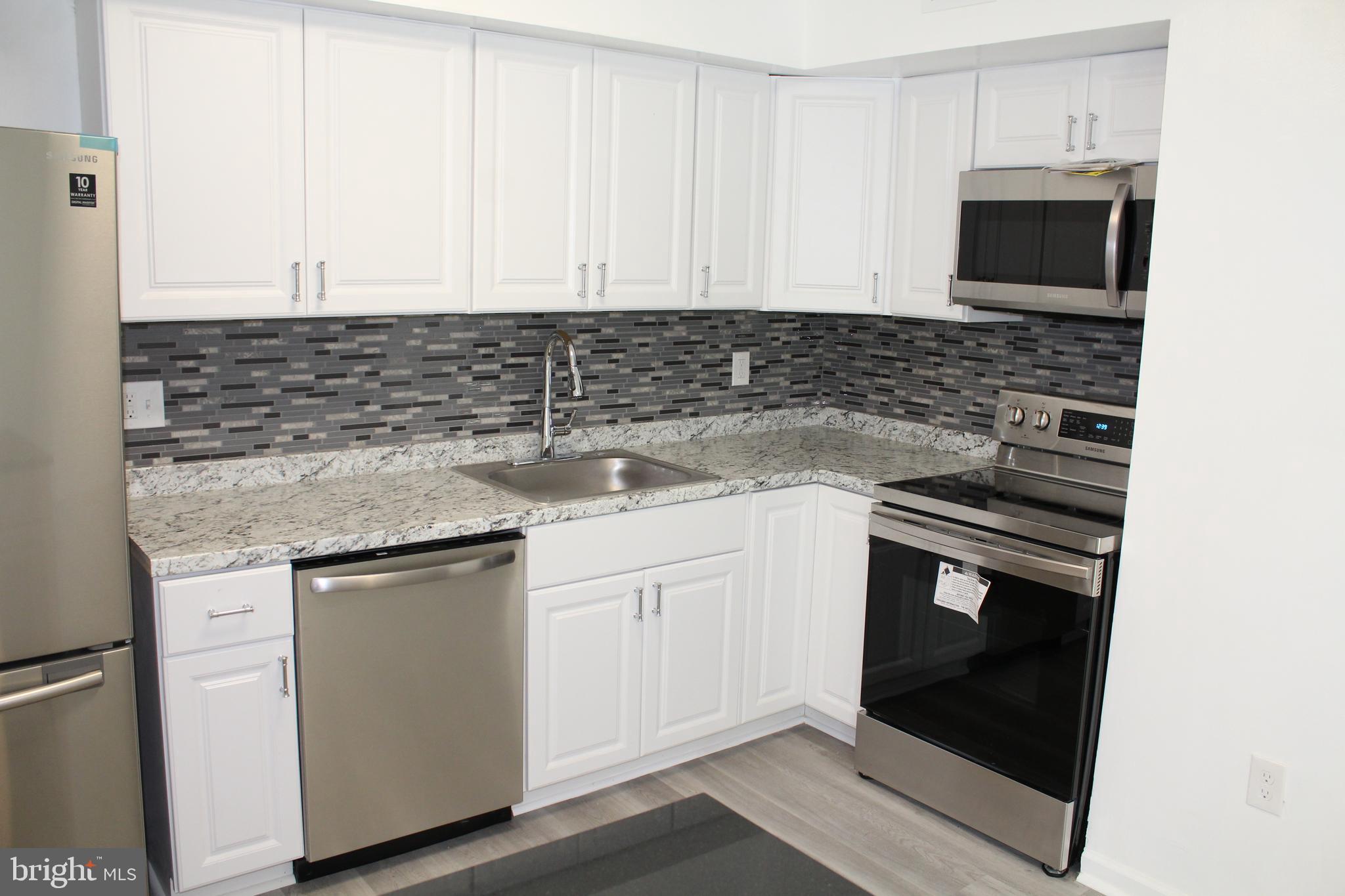 HERITAGE HILL CONDO - Residential