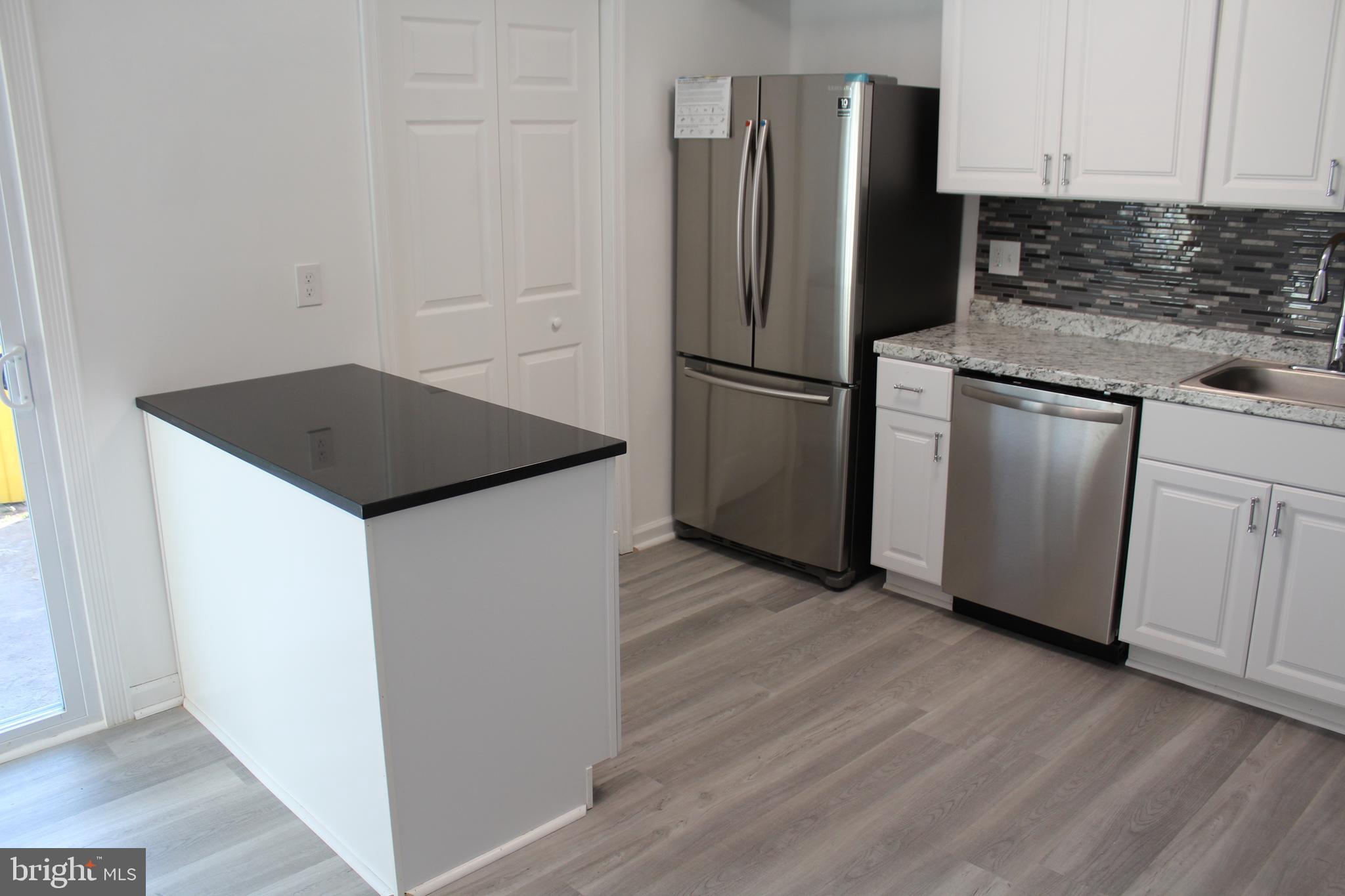 HERITAGE HILL CONDO - Residential