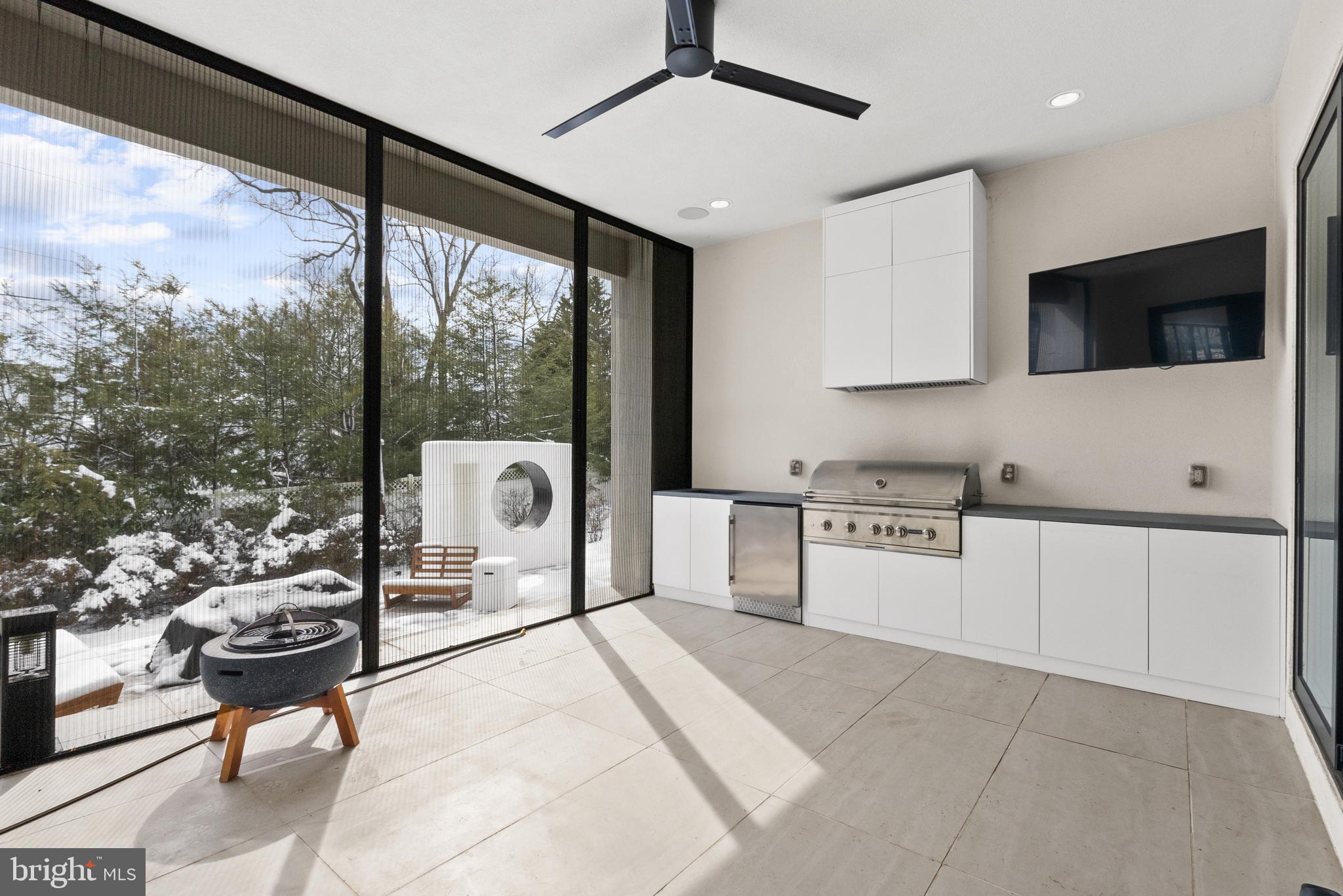 BEACON HILL - Residential