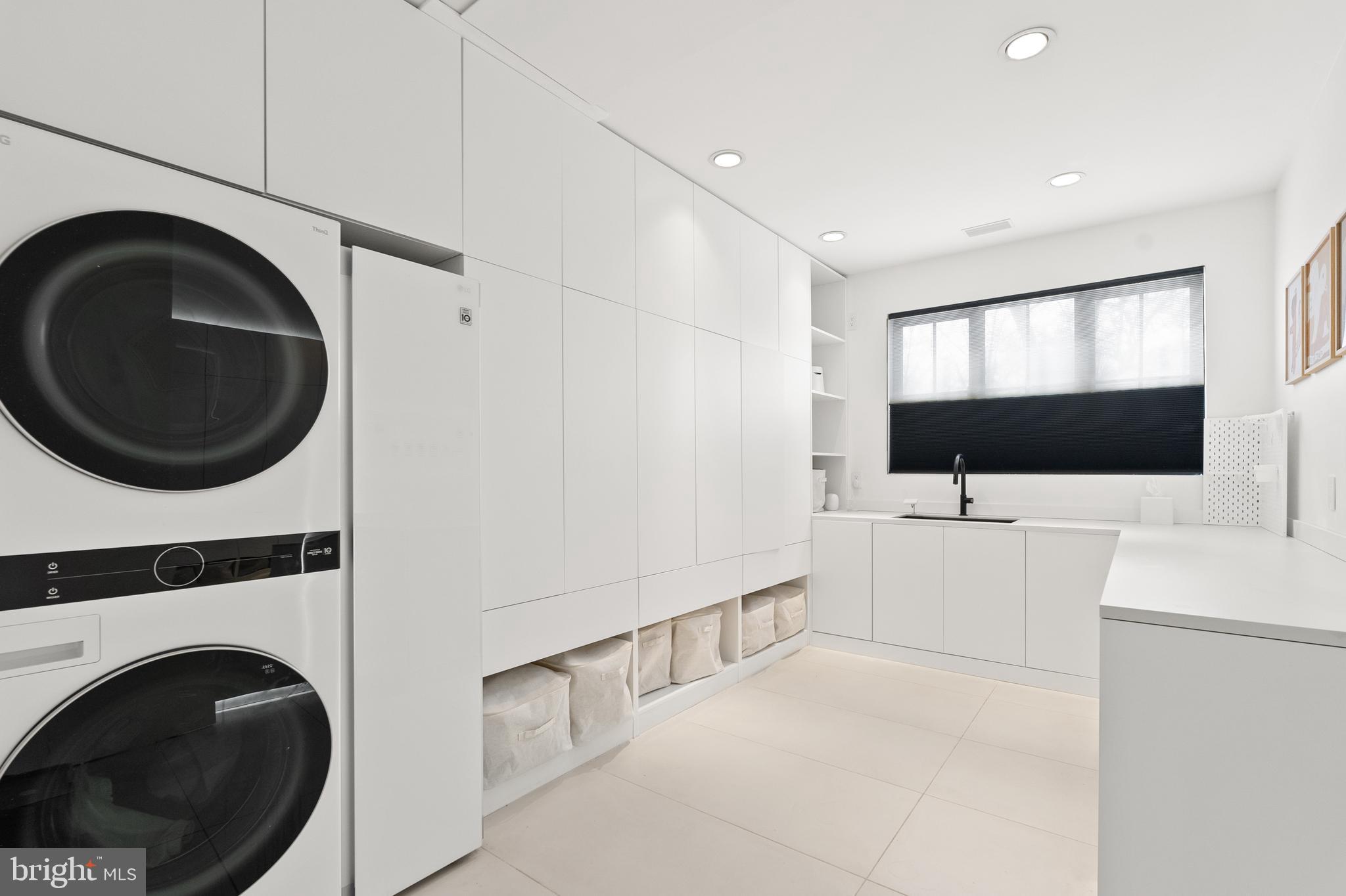 BEACON HILL - Residential