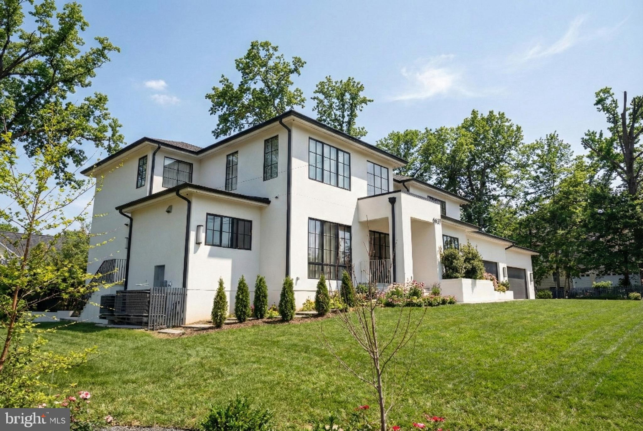 BEACON HILL - Residential