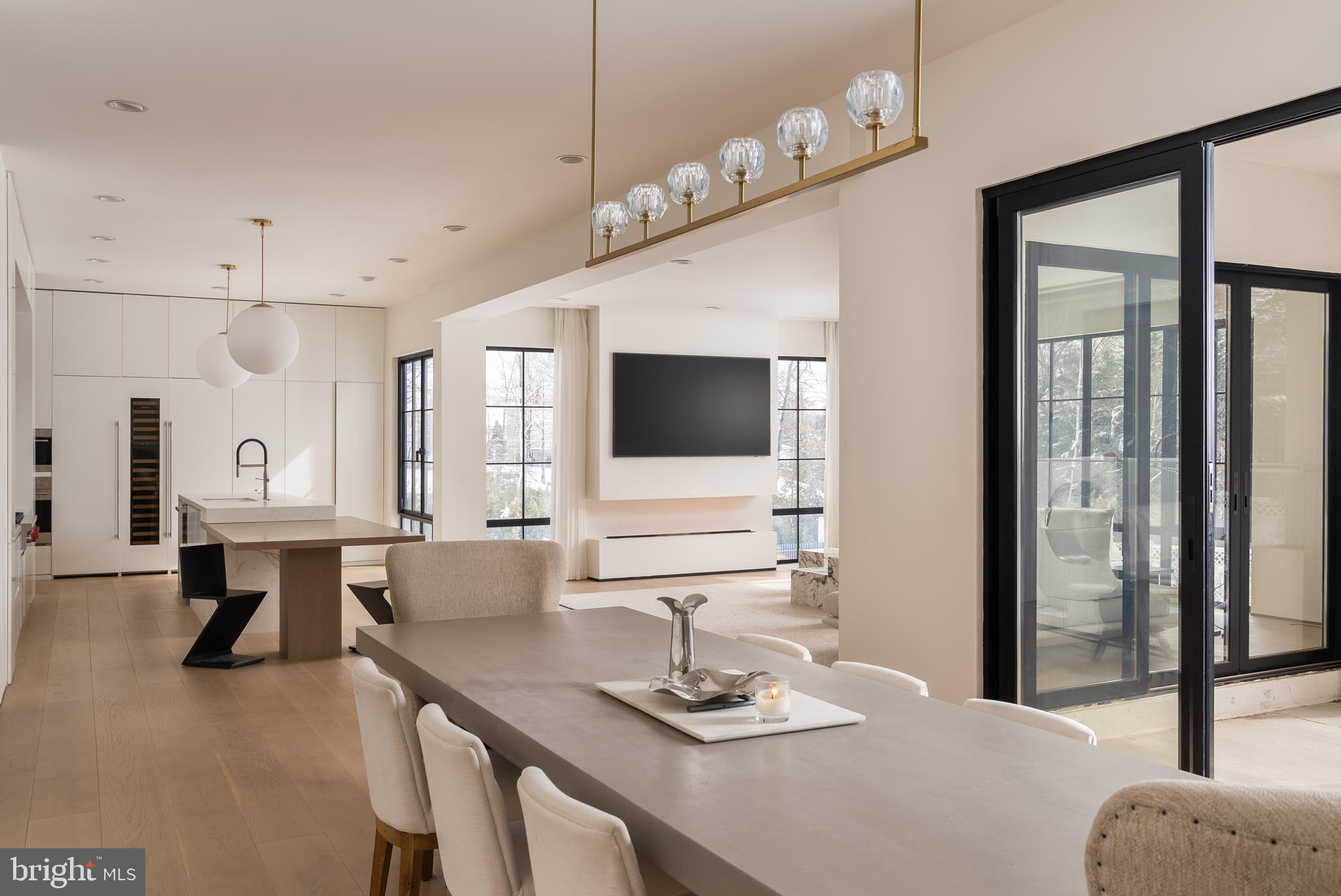 BEACON HILL - Residential