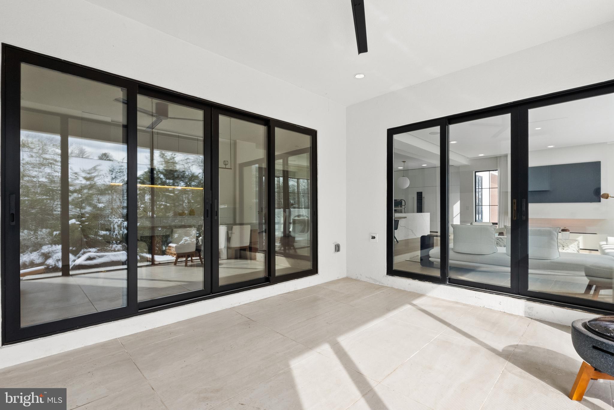 BEACON HILL - Residential