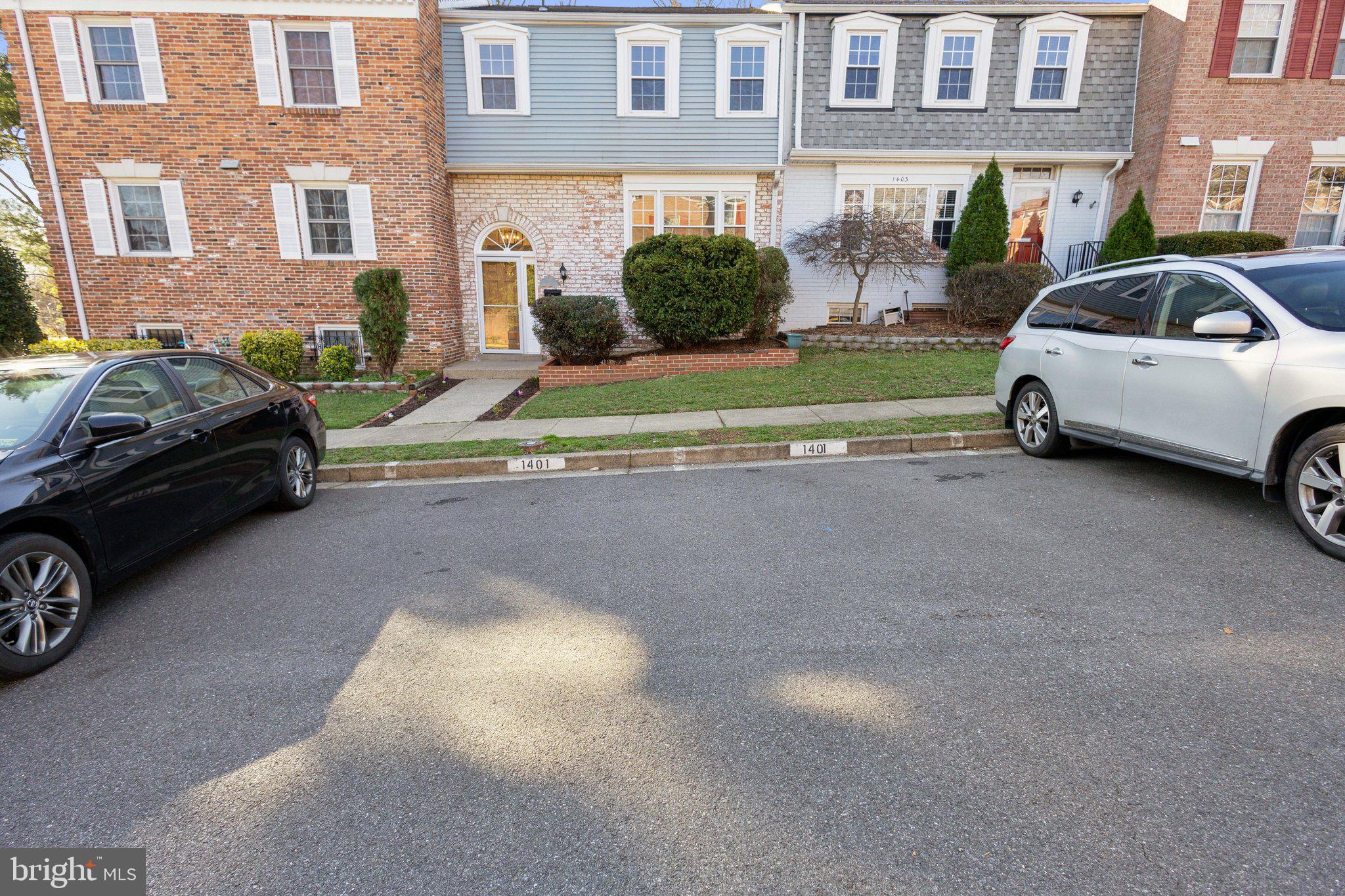 RIVERVIEW OVERLOOK - Residential