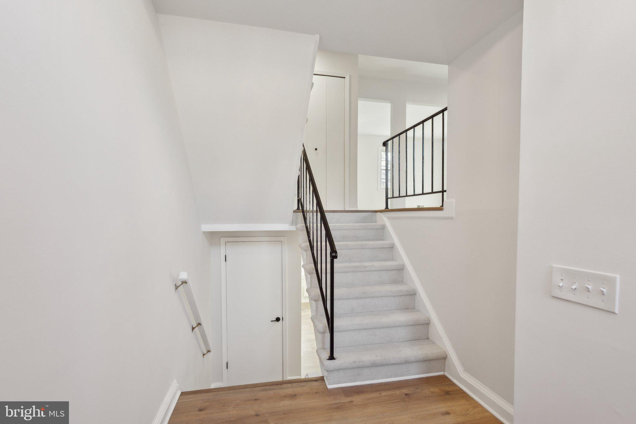 RIVERVIEW OVERLOOK - Residential